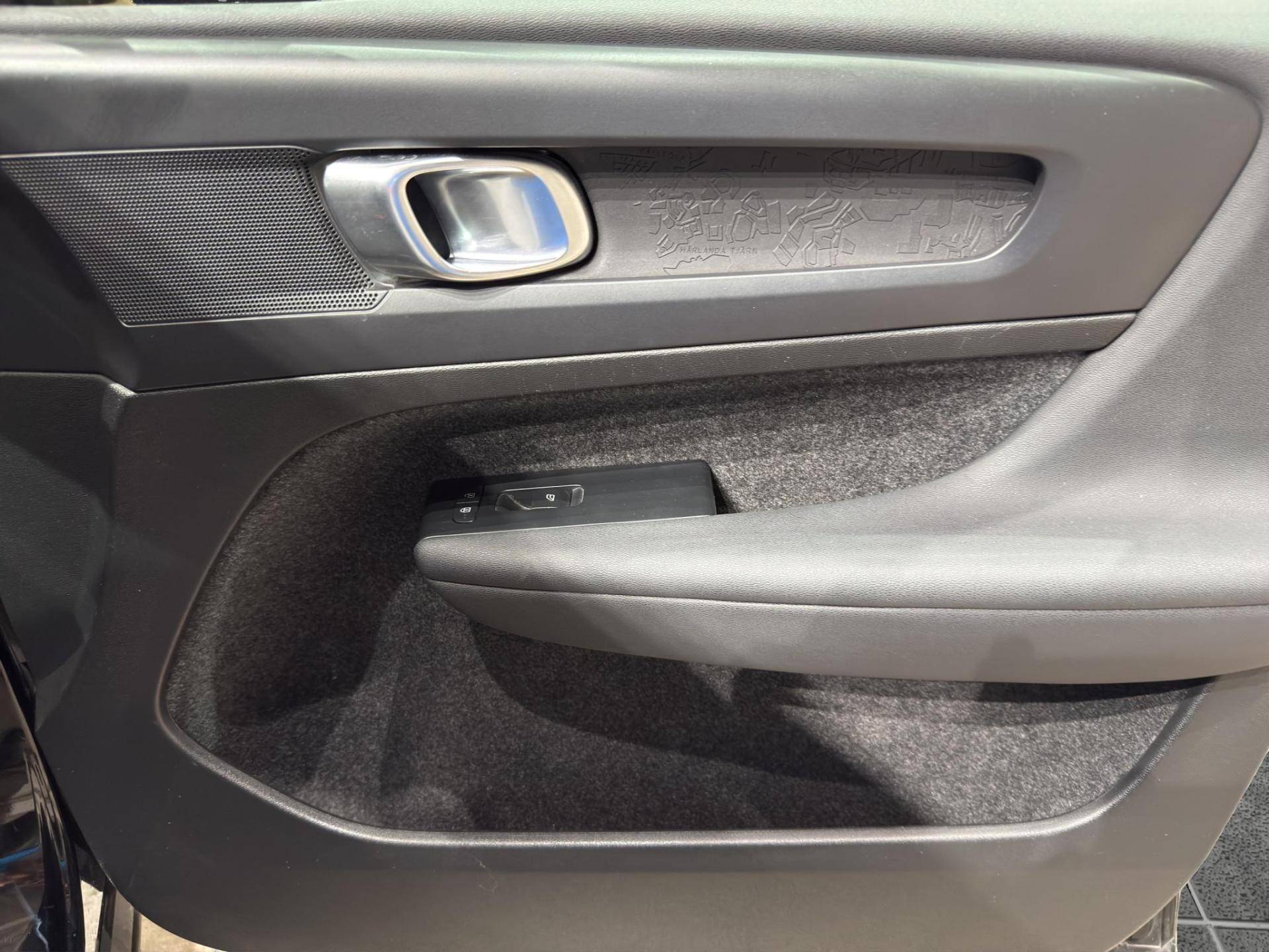 Auto Venduta - VOLVO XC40 XC40 1.5 T2 Momentum Core my21 usata in pronta consegna - Brandini