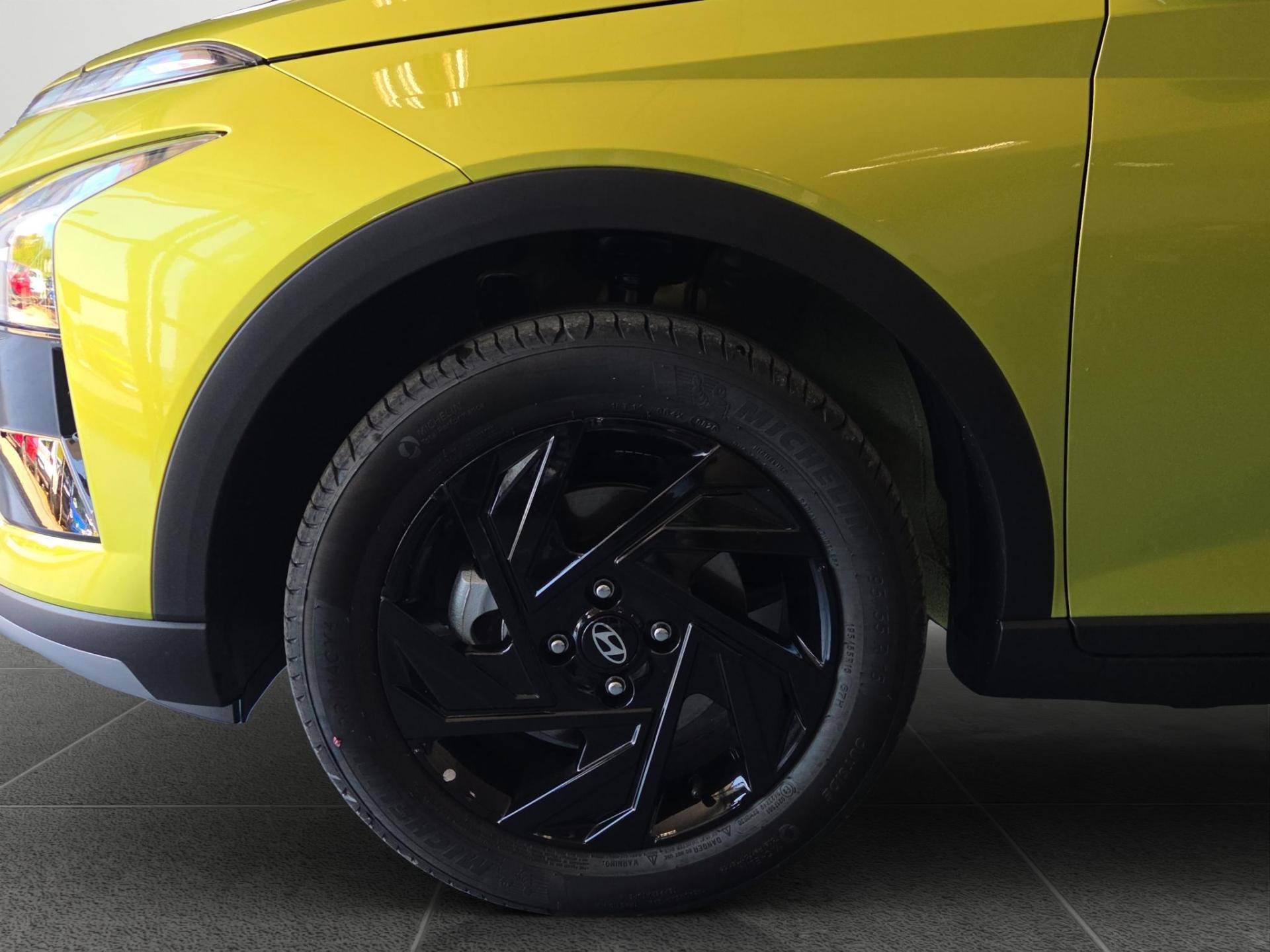 HYUNDAI Bayon Bayon 1.0 t-gdi Dark Line 90cv mt usata in pronta consegna - Brandini
