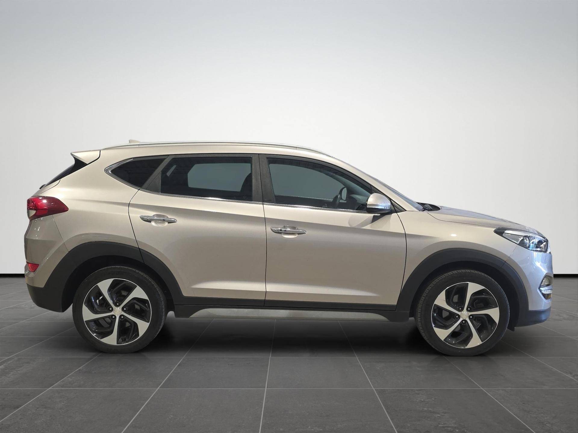 HYUNDAI Tucson Tucson 1.7 crdi Xpossible 2wd 115cv usata in pronta consegna - Brandini