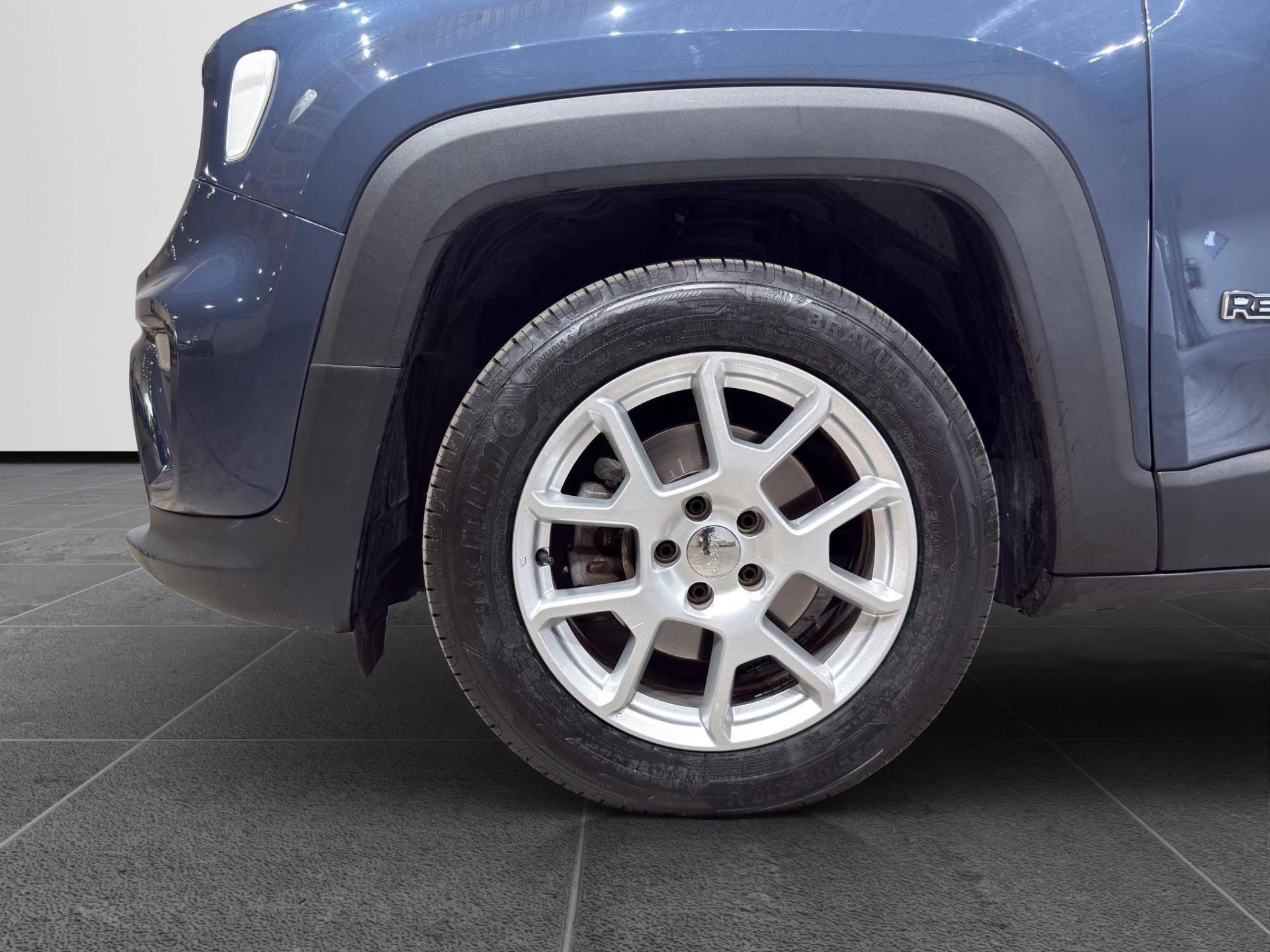 Auto Venduta - JEEP Renegade Renegade 1.5 turbo t4 mhev Limited 2wd 130cv dct usata in pronta consegna - Brandini
