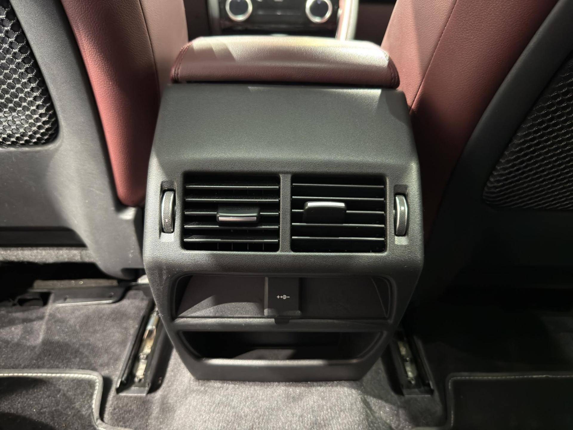 JAGUAR E-Pace E-Pace 2.0d i4 mhev R-Dynamic S awd 163cv auto usata in pronta consegna - Brandini
