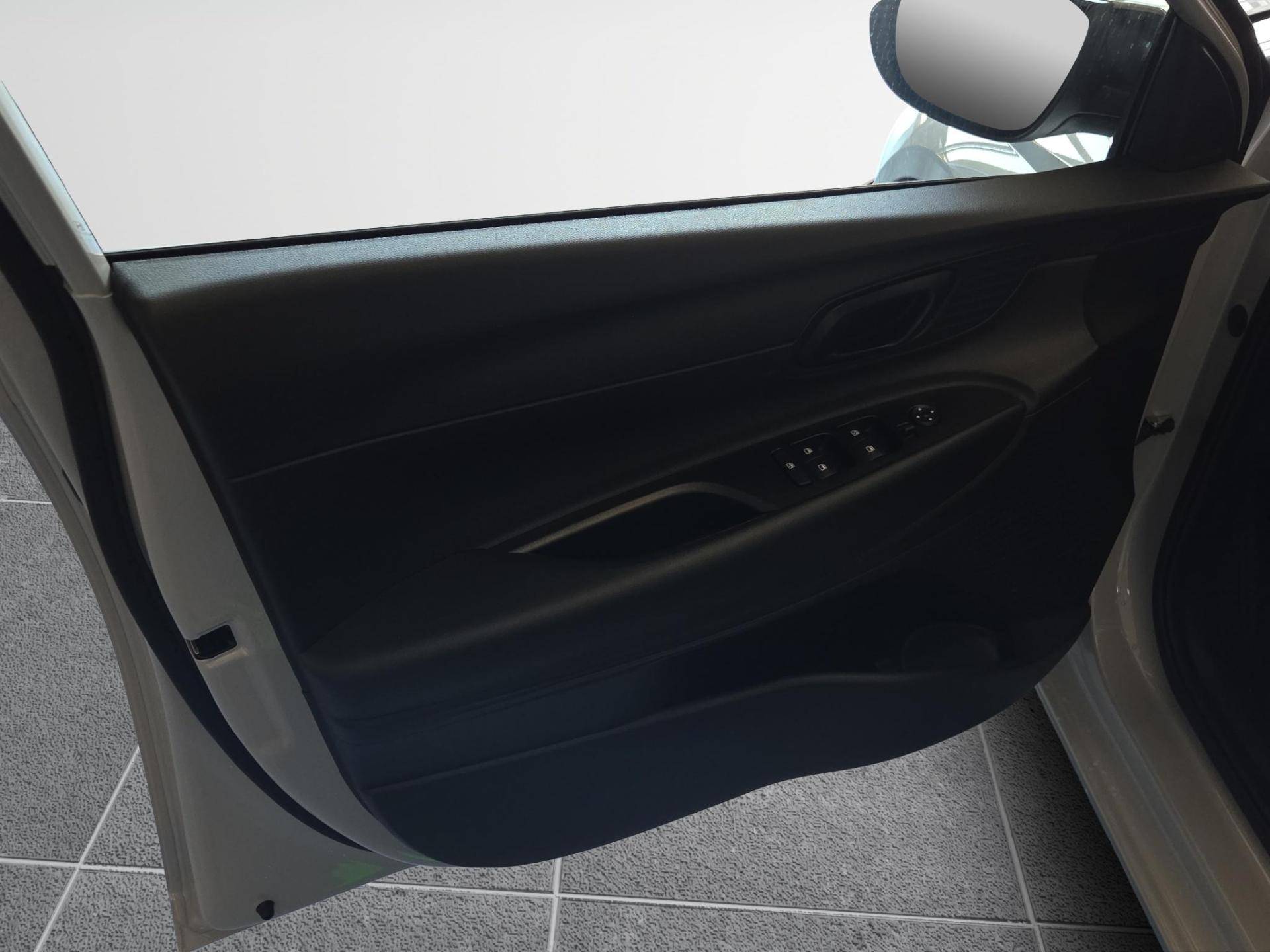 HYUNDAI I20 i20 1.0 t-gdi Connectline 90cv dct usata in pronta consegna - Brandini