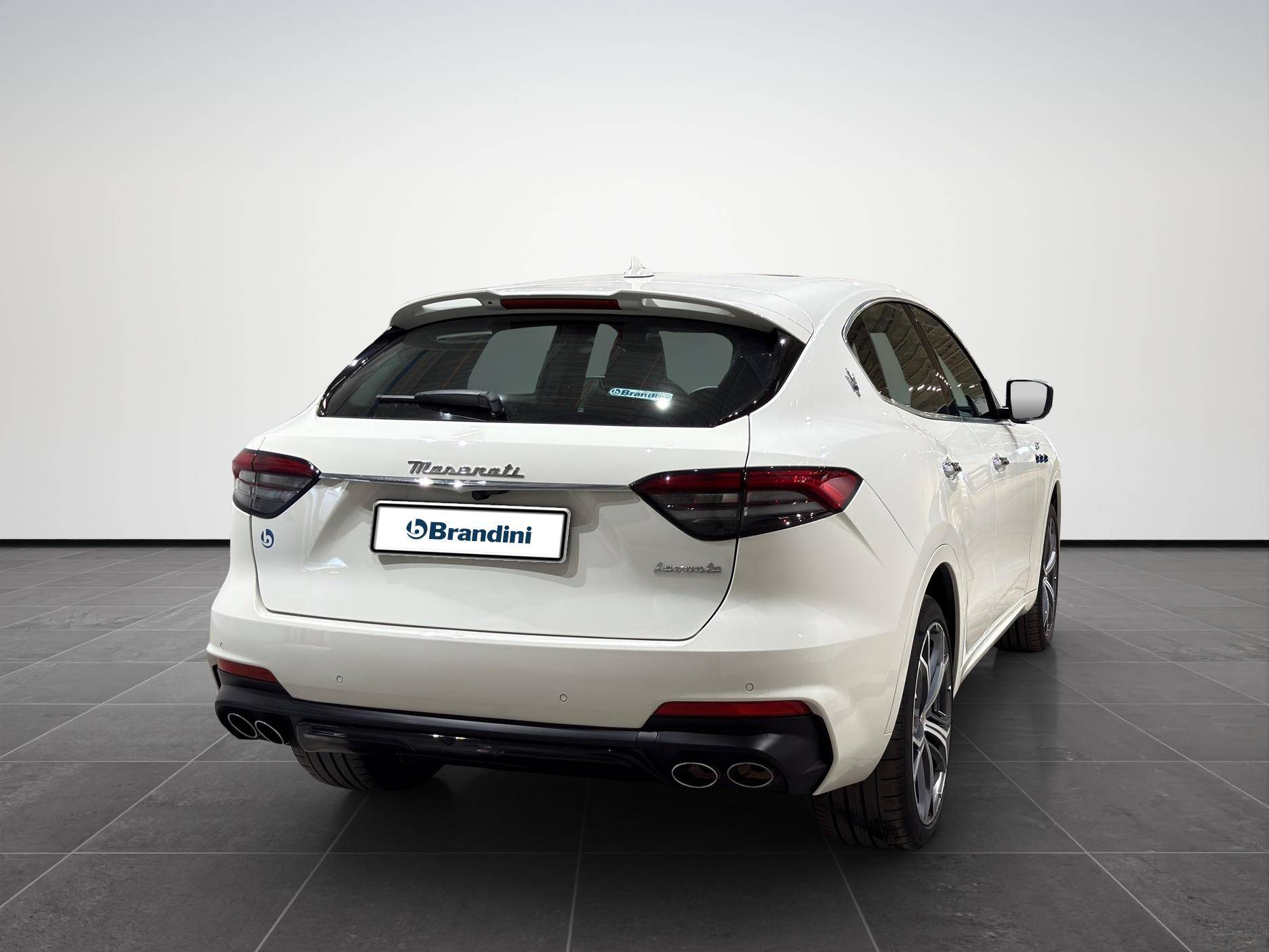 MASERATI Levante Levante 2.0 mhev GT 330cv auto usata in pronta consegna - Brandini