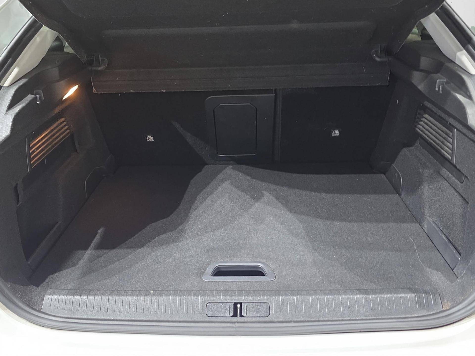CITROEN C4 C4 1.2 puretech Shine s&s 130cv usata in pronta consegna - Brandini
