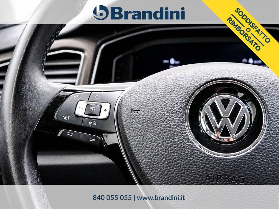 VOLKSWAGEN T-Roc - Foto 14