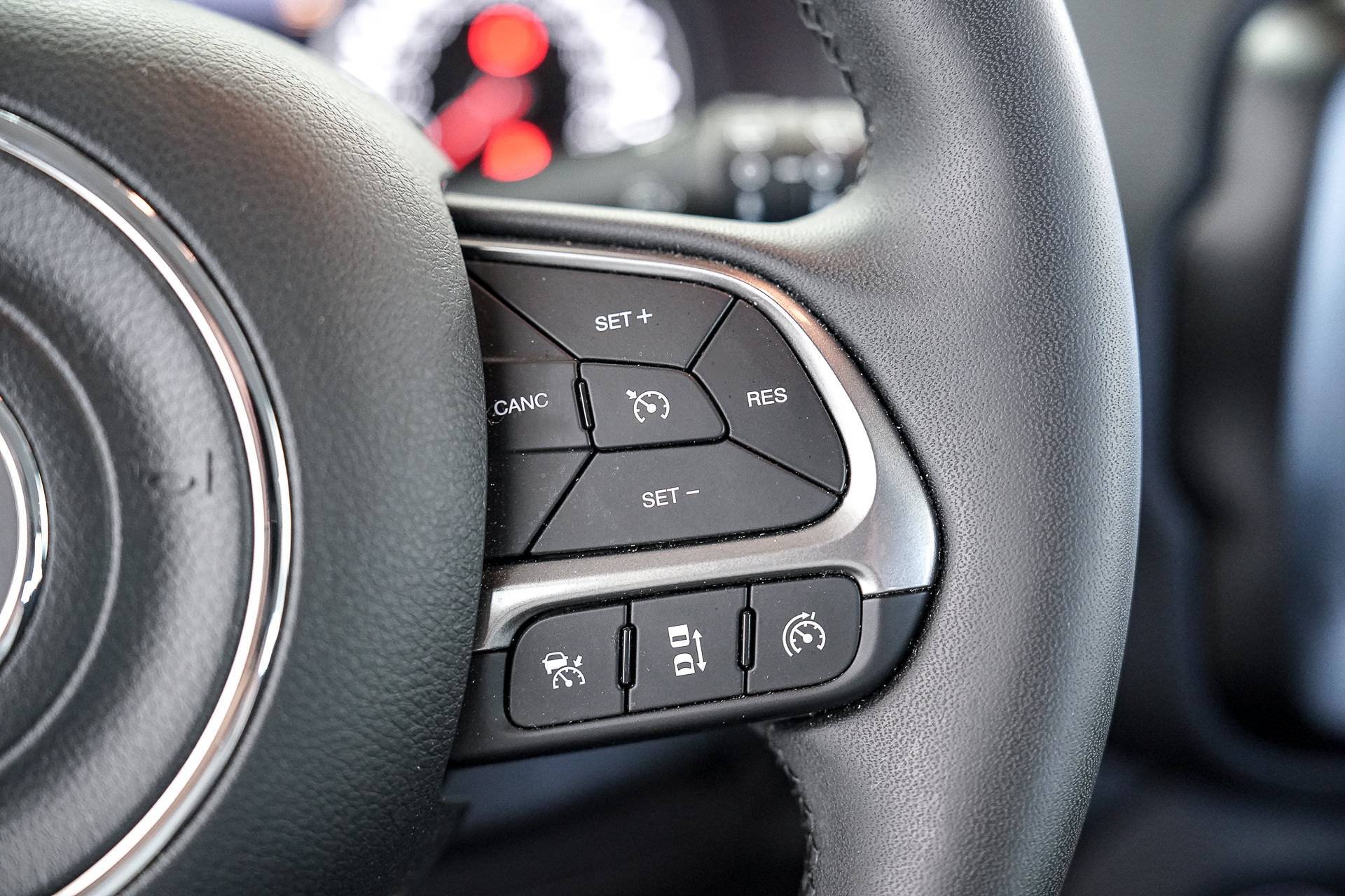 JEEP Renegade - Foto 13