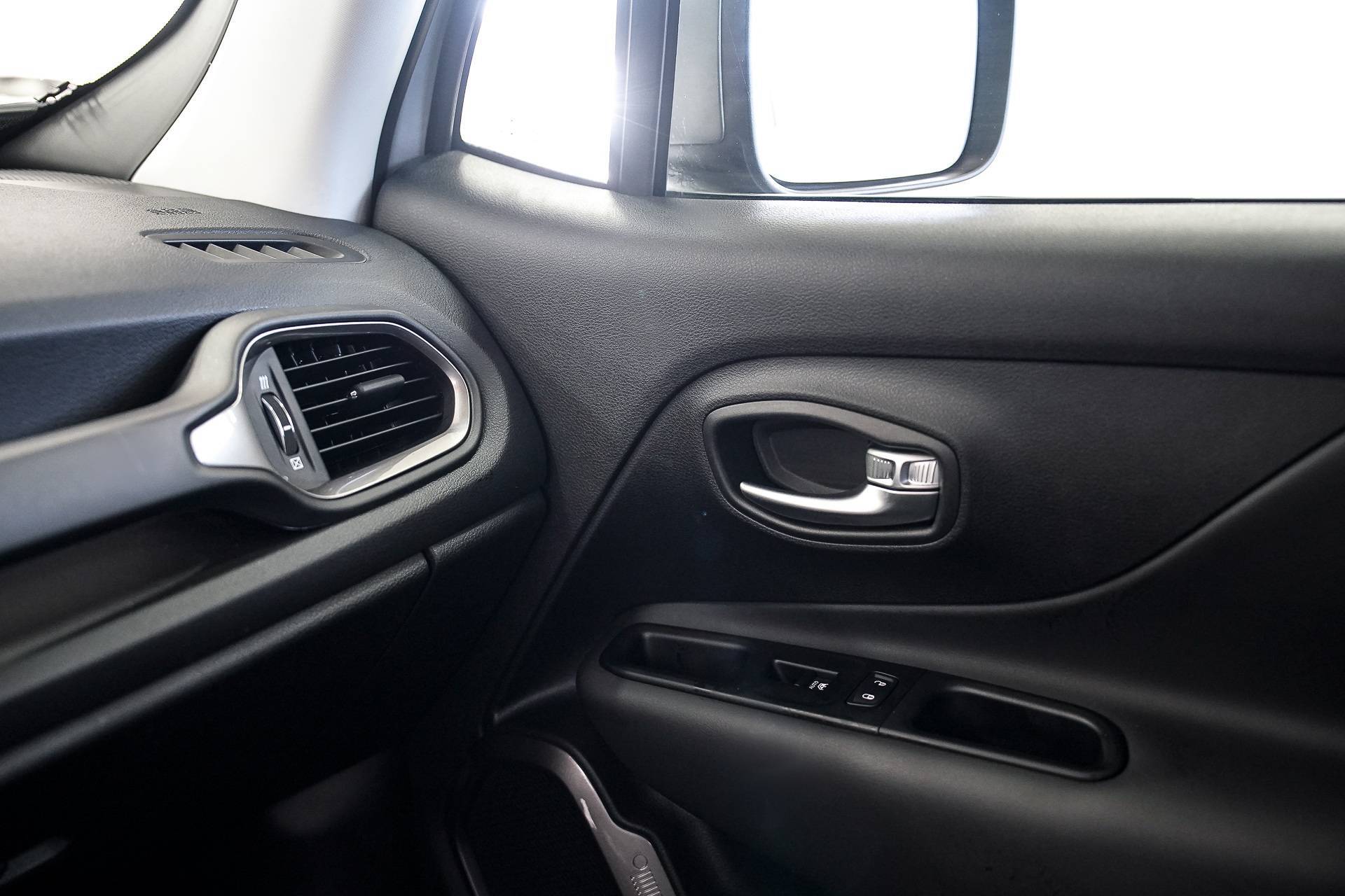 JEEP Renegade - Foto 20