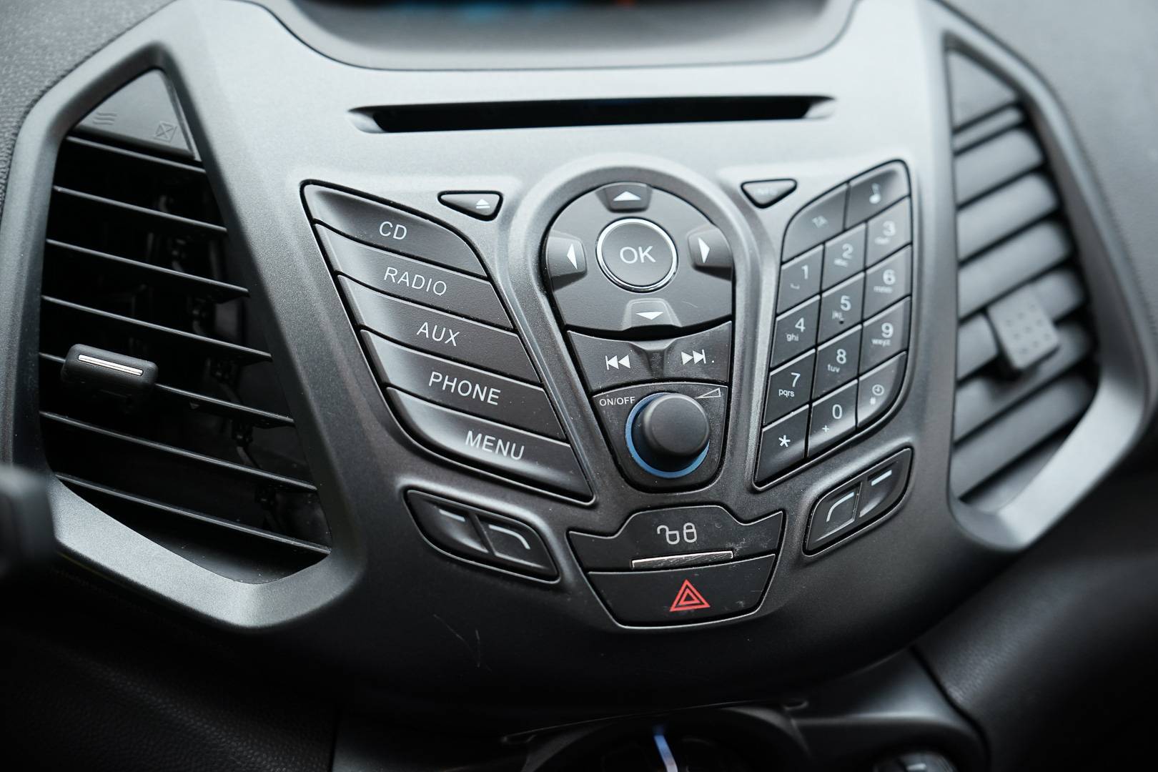 FORD EcoSport - Foto 16