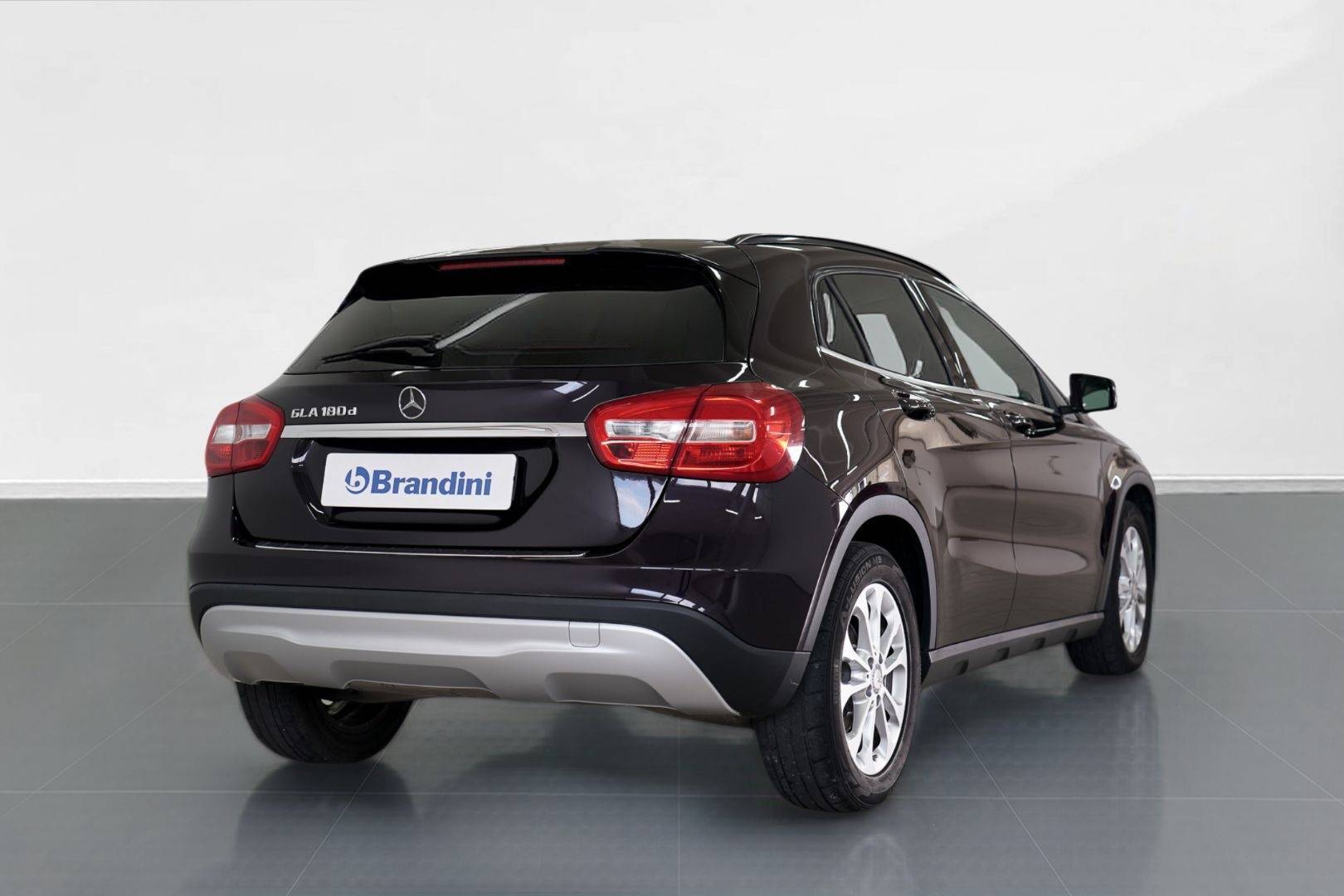 MERCEDES GLA - Foto 8