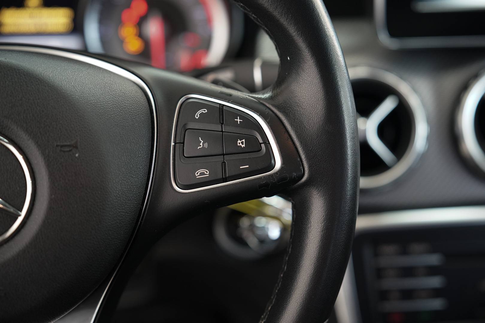MERCEDES GLA - Foto 12