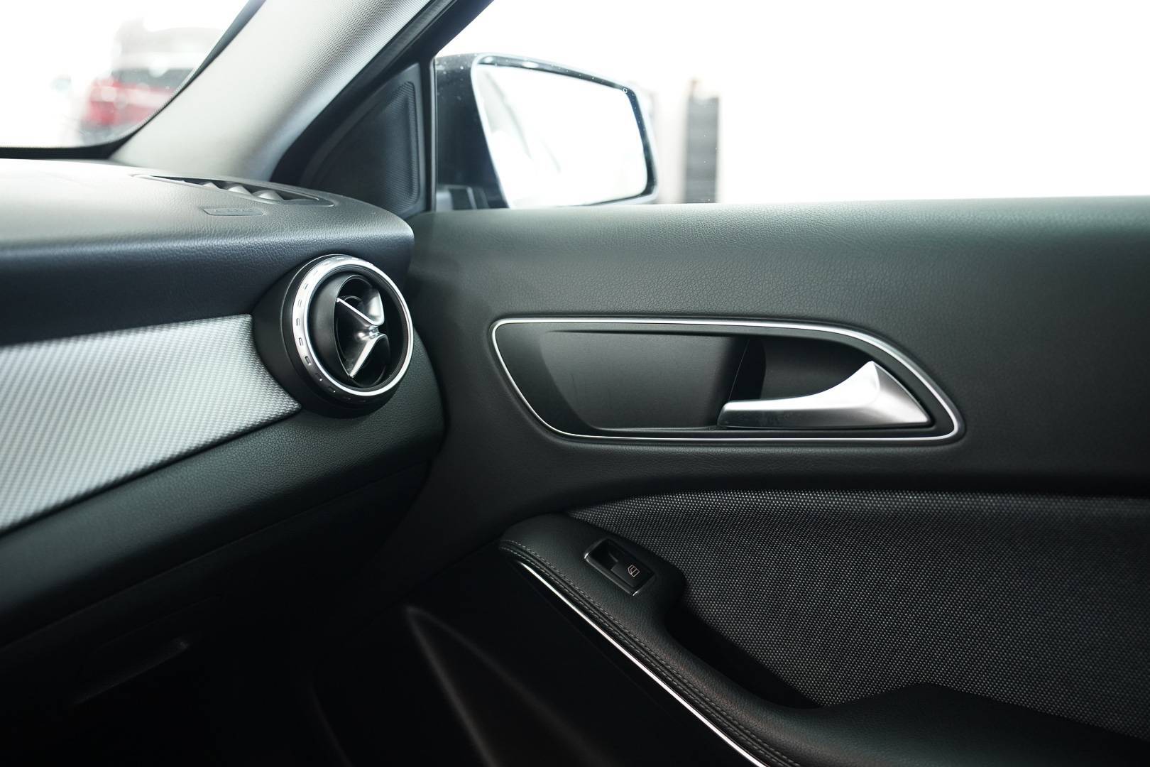 MERCEDES GLA - Foto 19