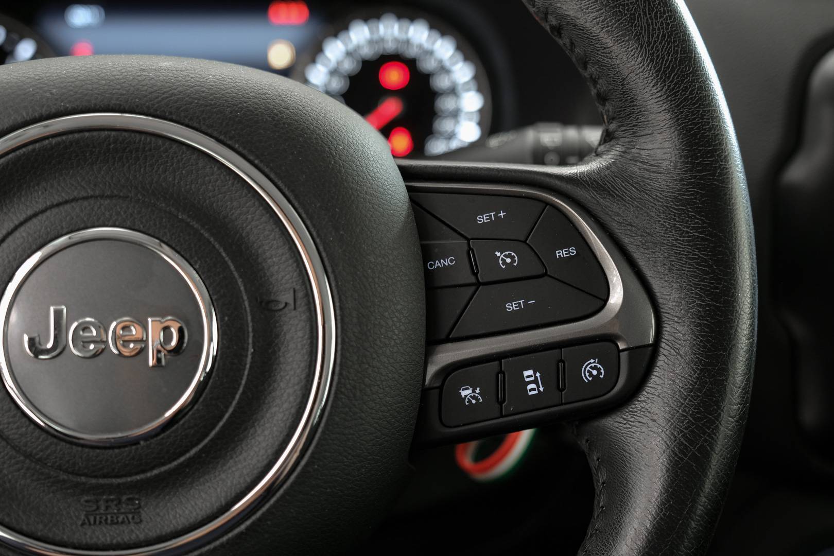 JEEP Renegade - Foto 13