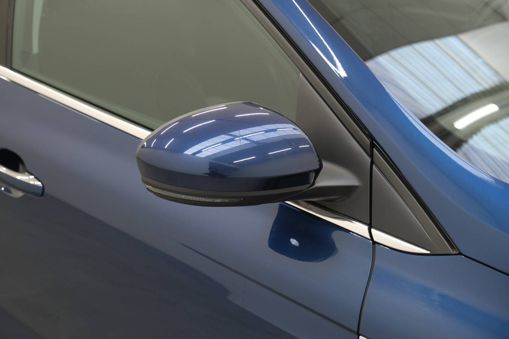 RENAULT Megane - Foto 5