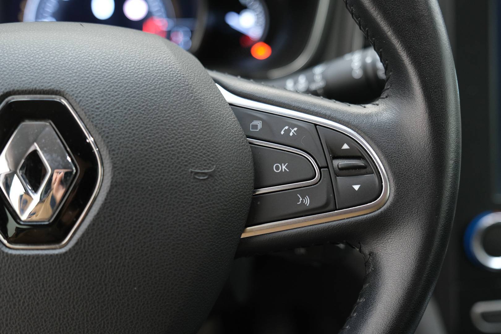RENAULT Megane - Foto 14