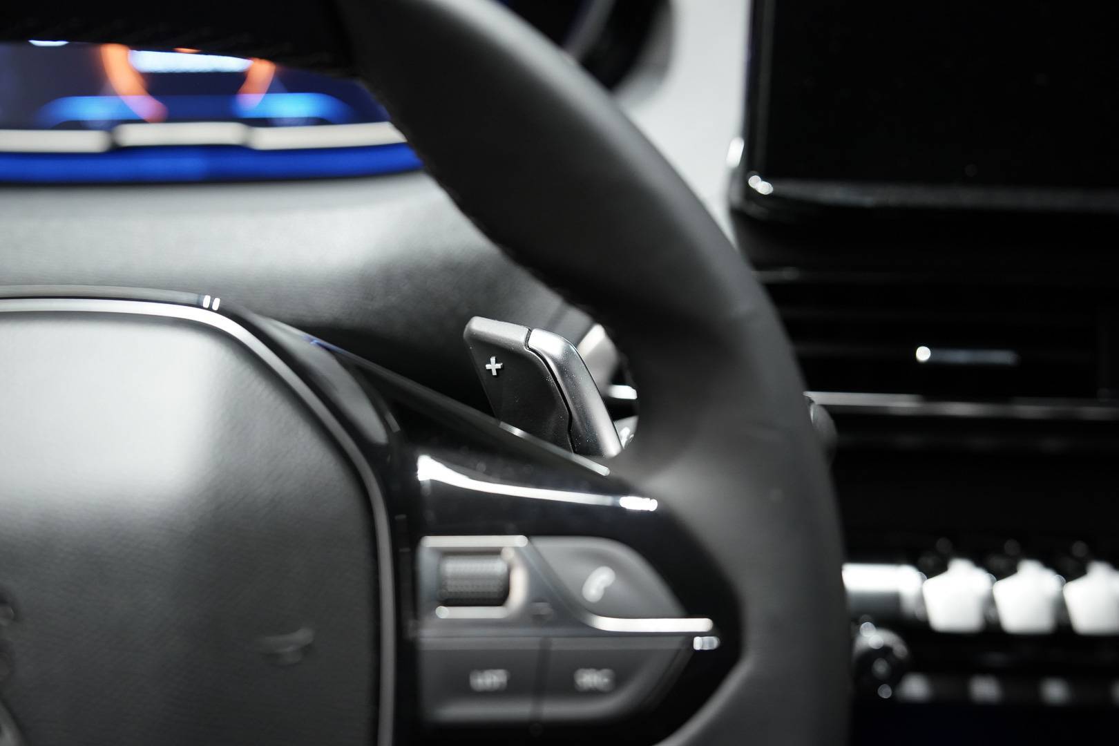 PEUGEOT 3008 - Foto 12