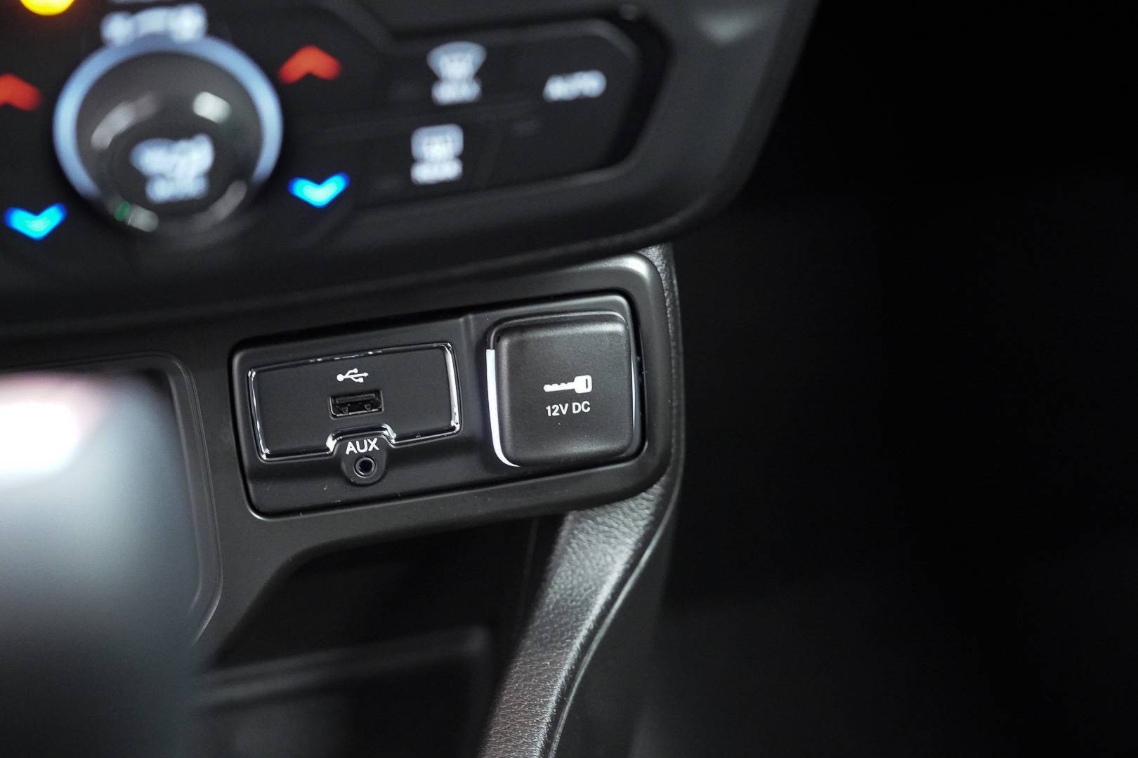 JEEP RENEGADE - Foto 20