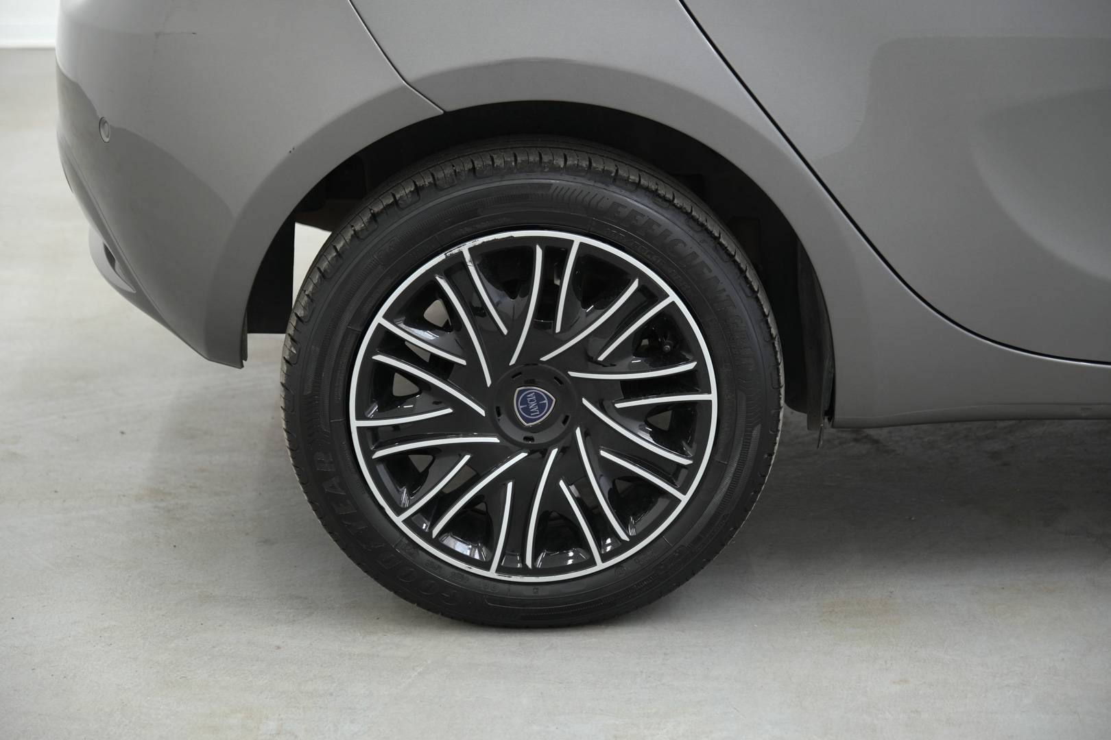 LANCIA Ypsilon - Foto 7