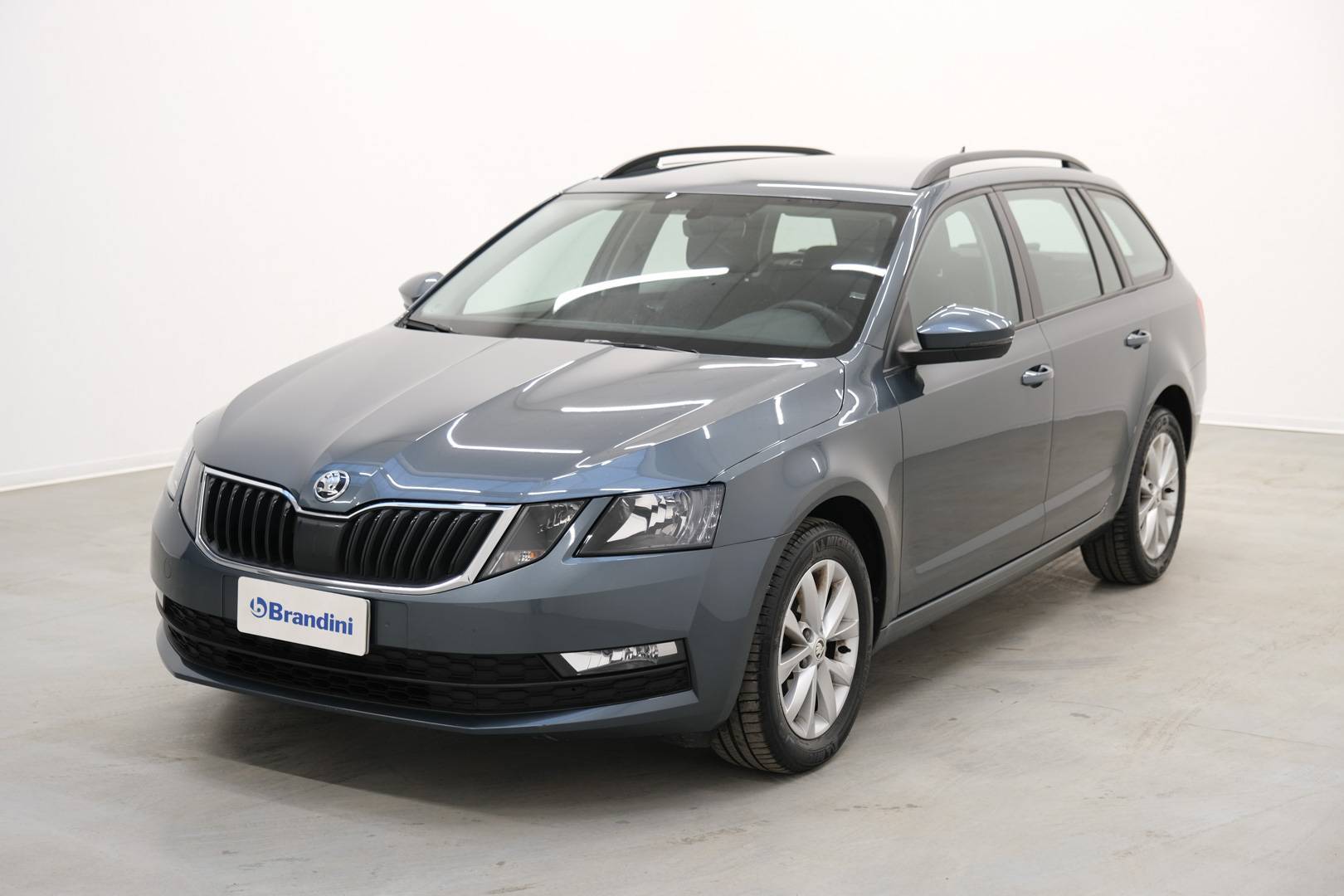 SKODA Octavia - Foto 1