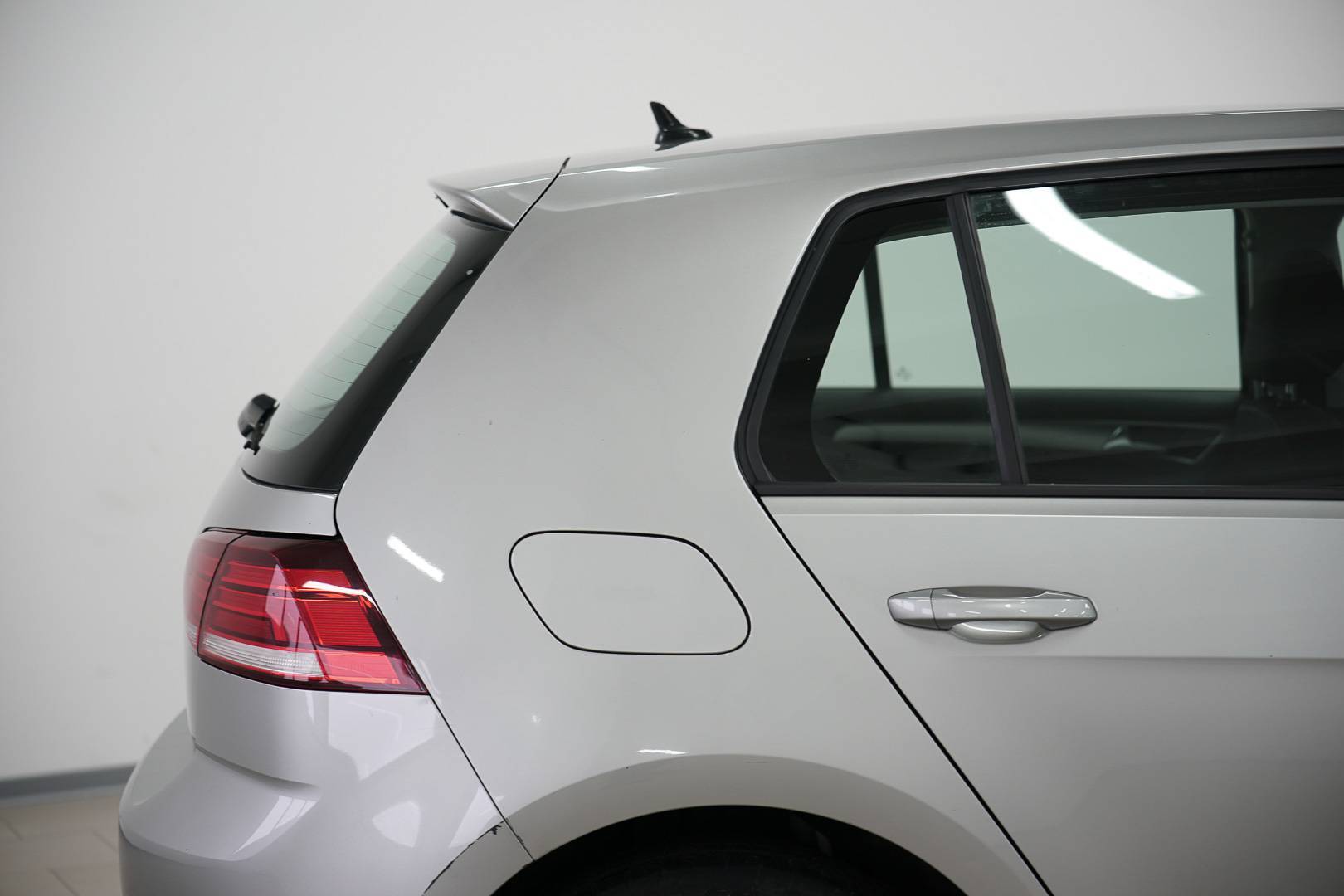 VOLKSWAGEN Golf - Foto 6