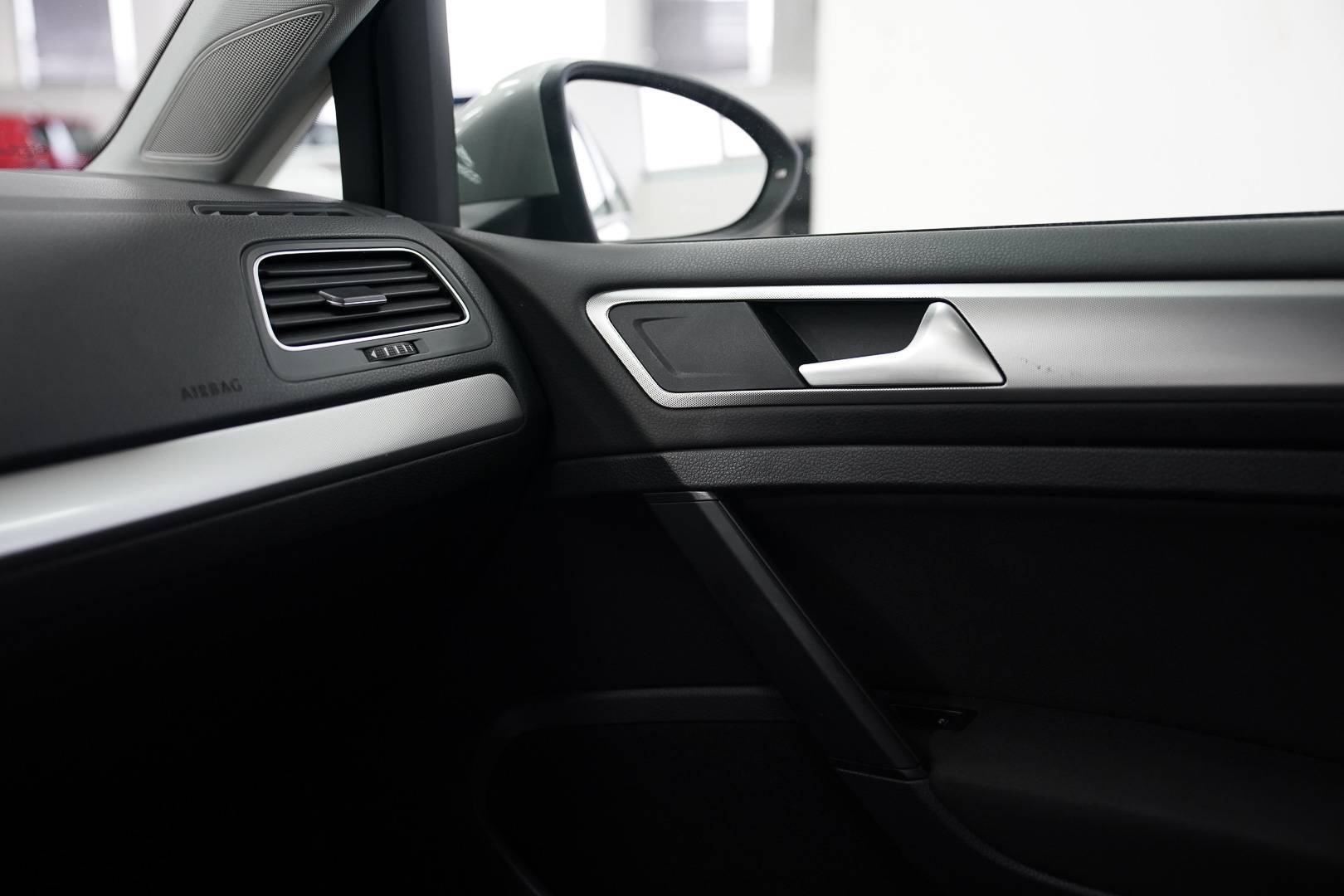 VOLKSWAGEN Golf - Foto 19