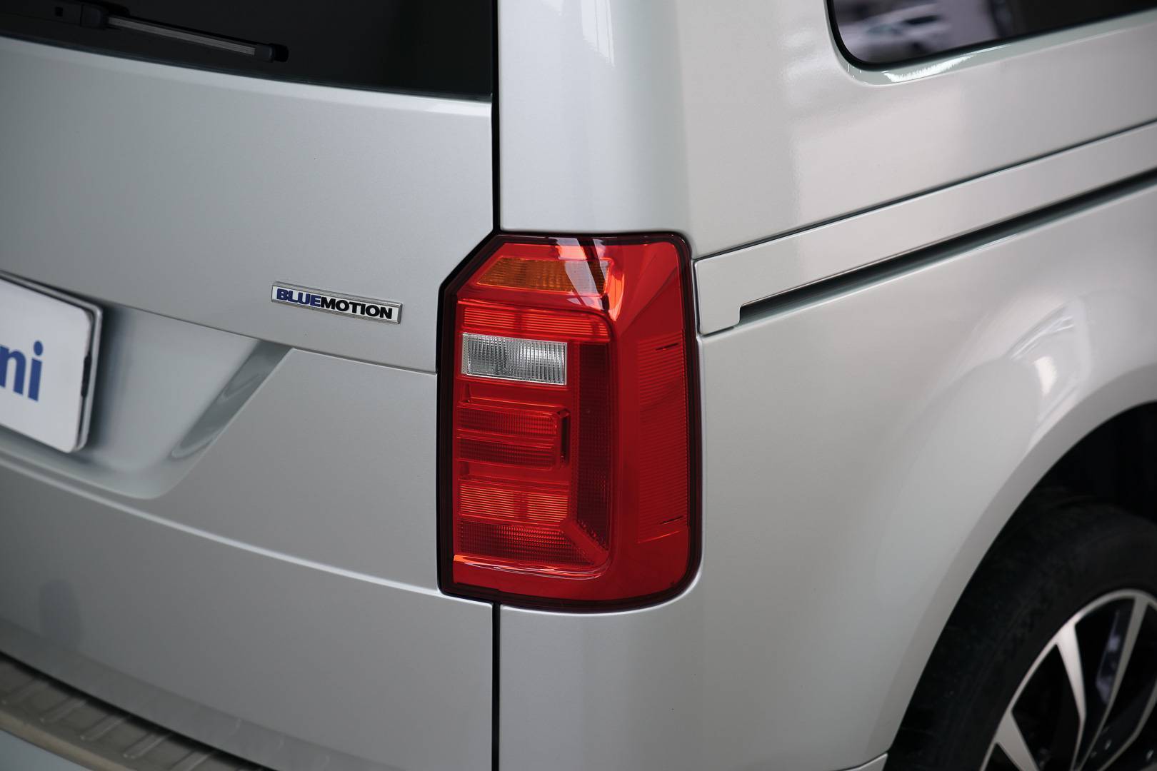 VOLKSWAGEN Caddy - Foto 8