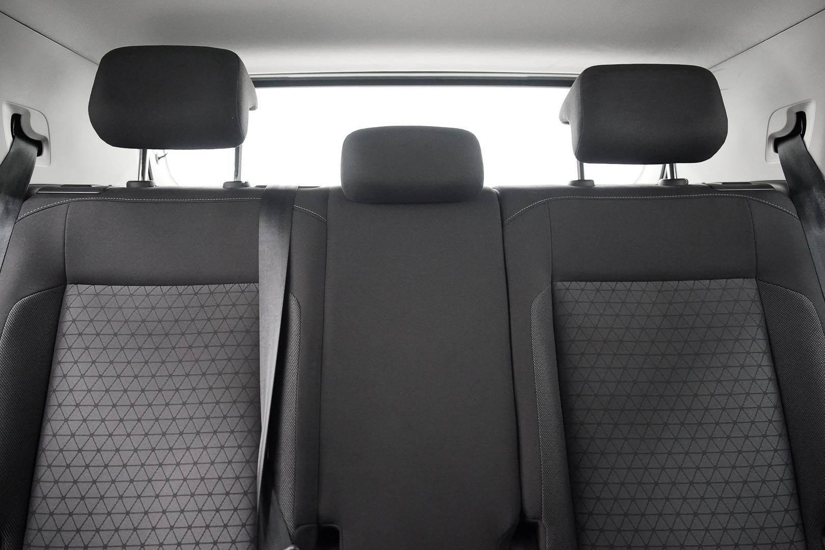 VOLKSWAGEN T-Cross - Foto 23
