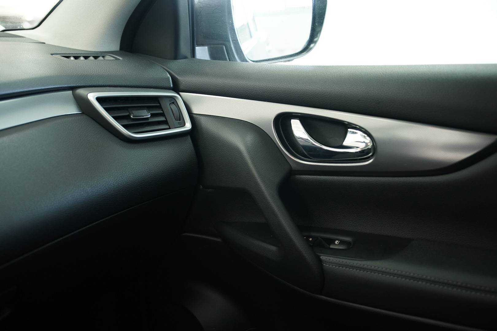 NISSAN Qashqai - Foto 18