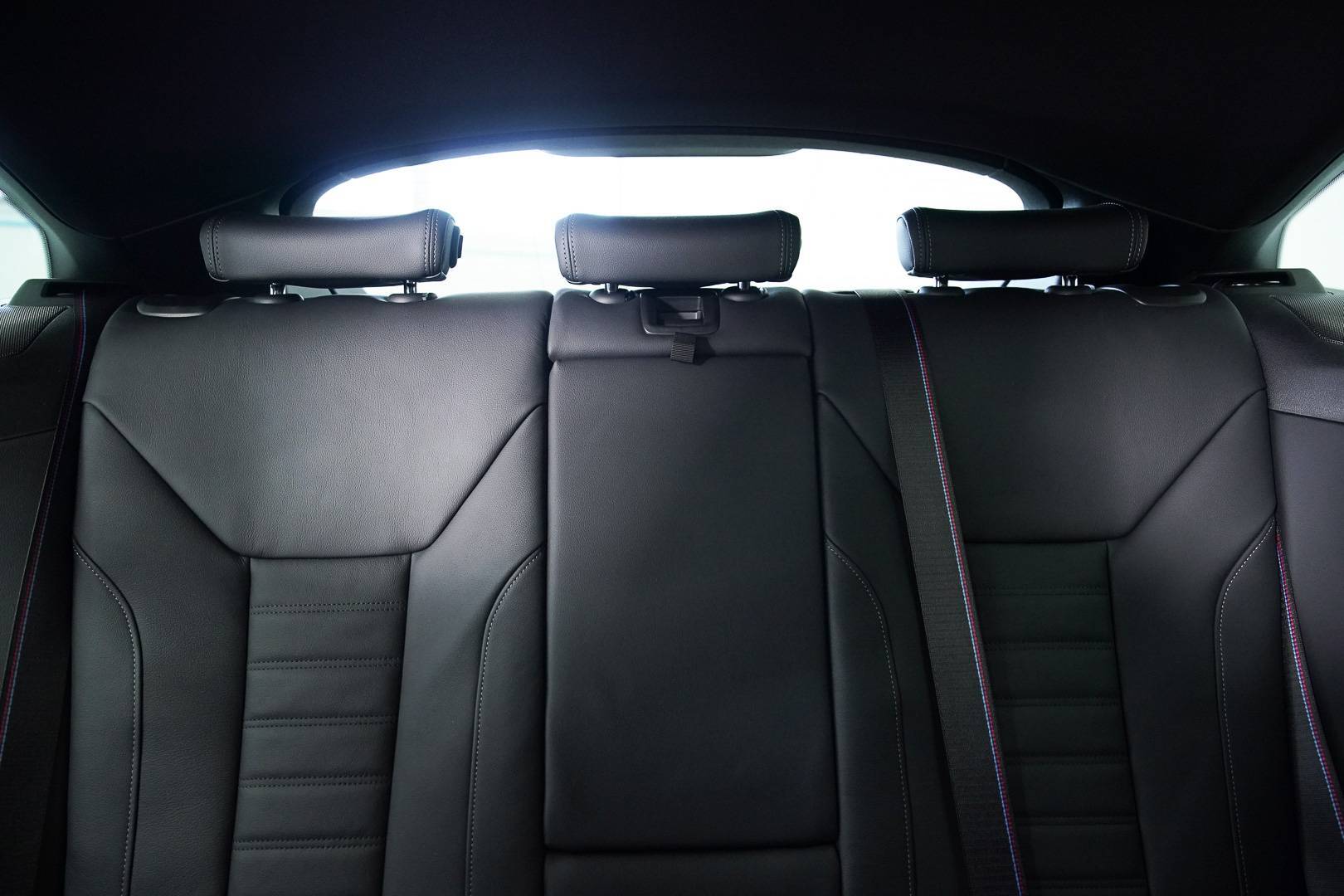 BMW i4 - Foto 22