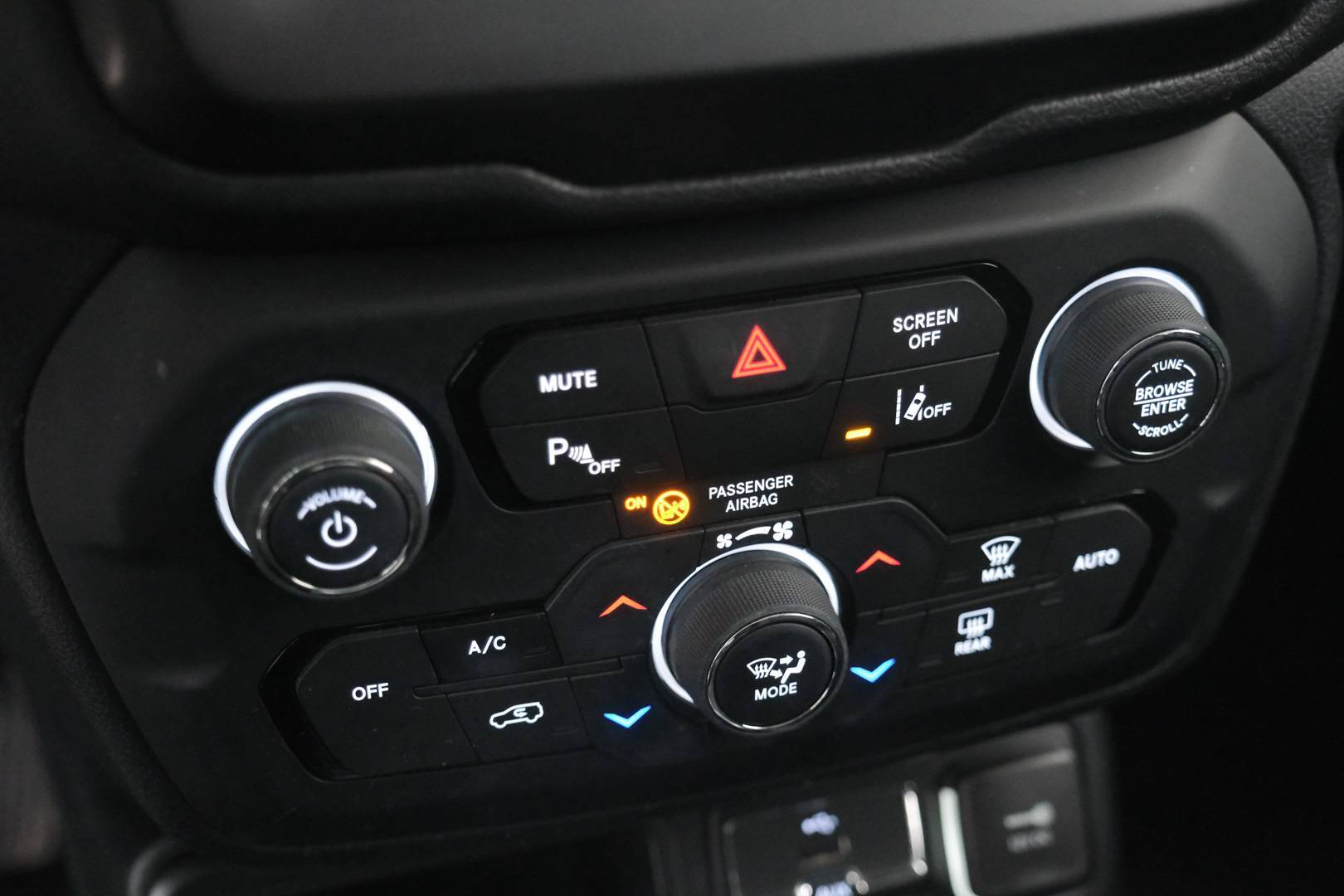 JEEP Renegade - Foto 15
