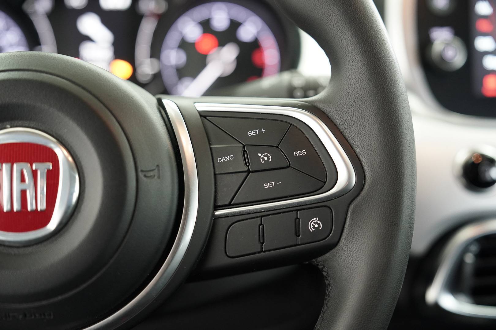 FIAT 500 X 2018 - Foto 13
