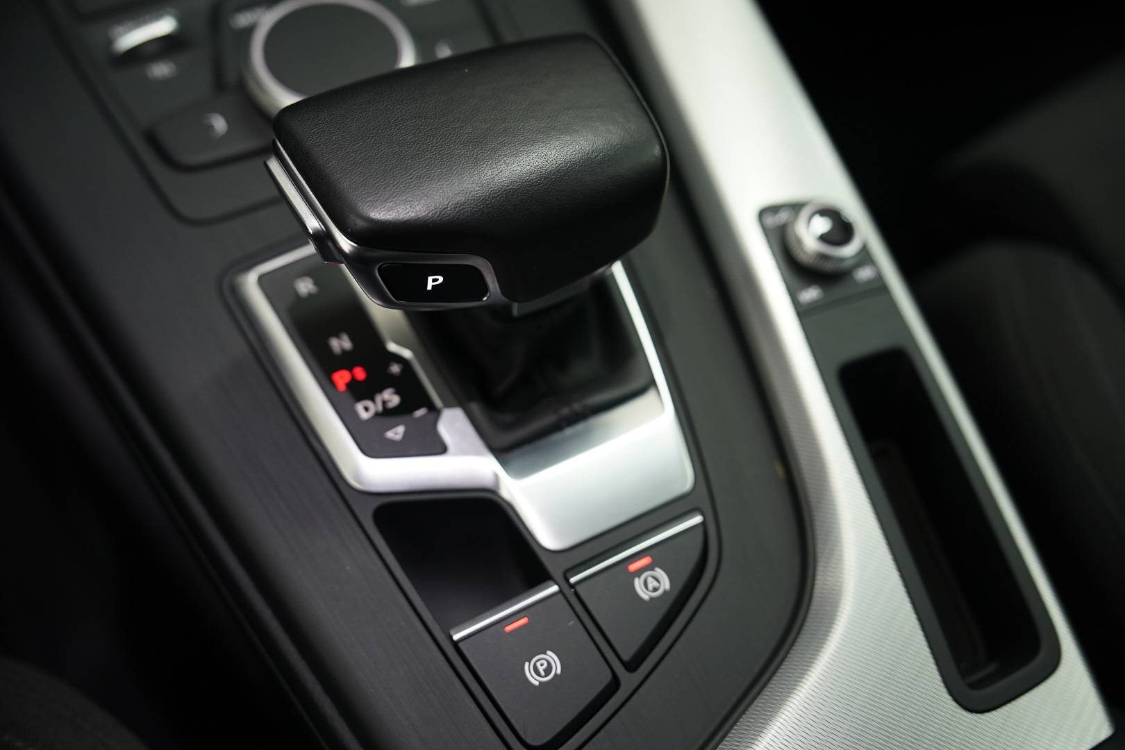 AUDI A4 Avant - Foto 18