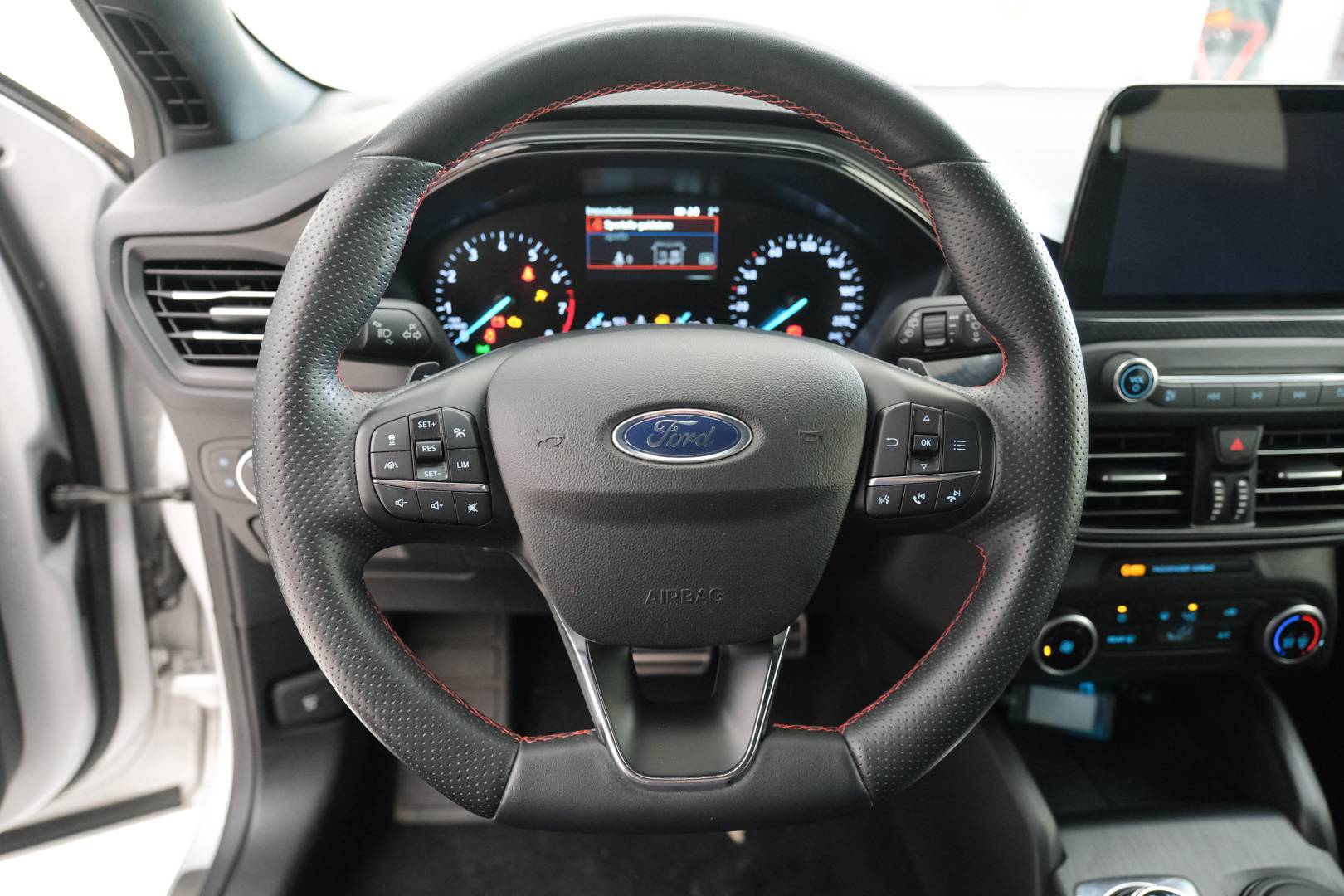 FORD Focus SW - Foto 10