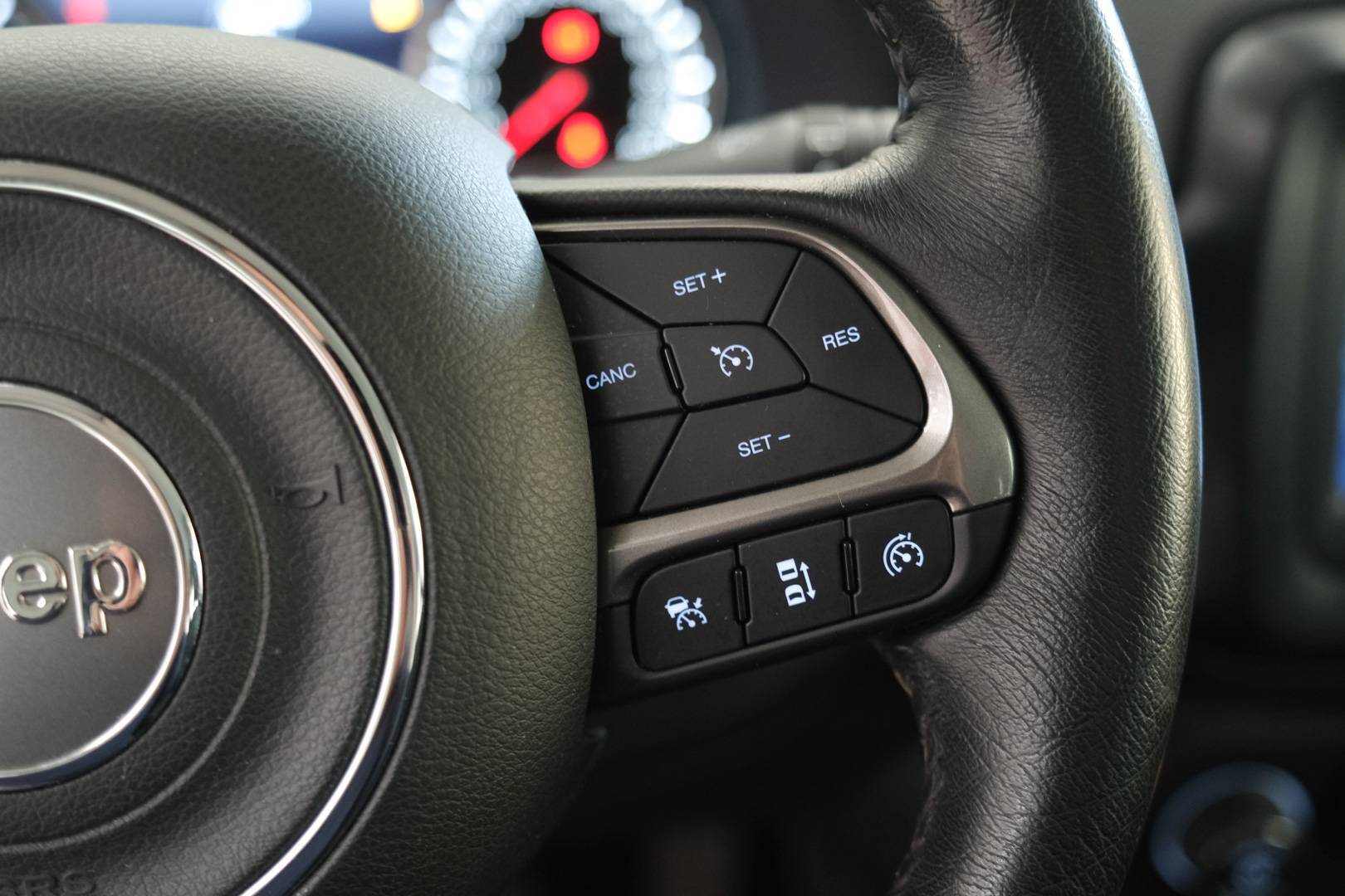 JEEP Renegade - Foto 12