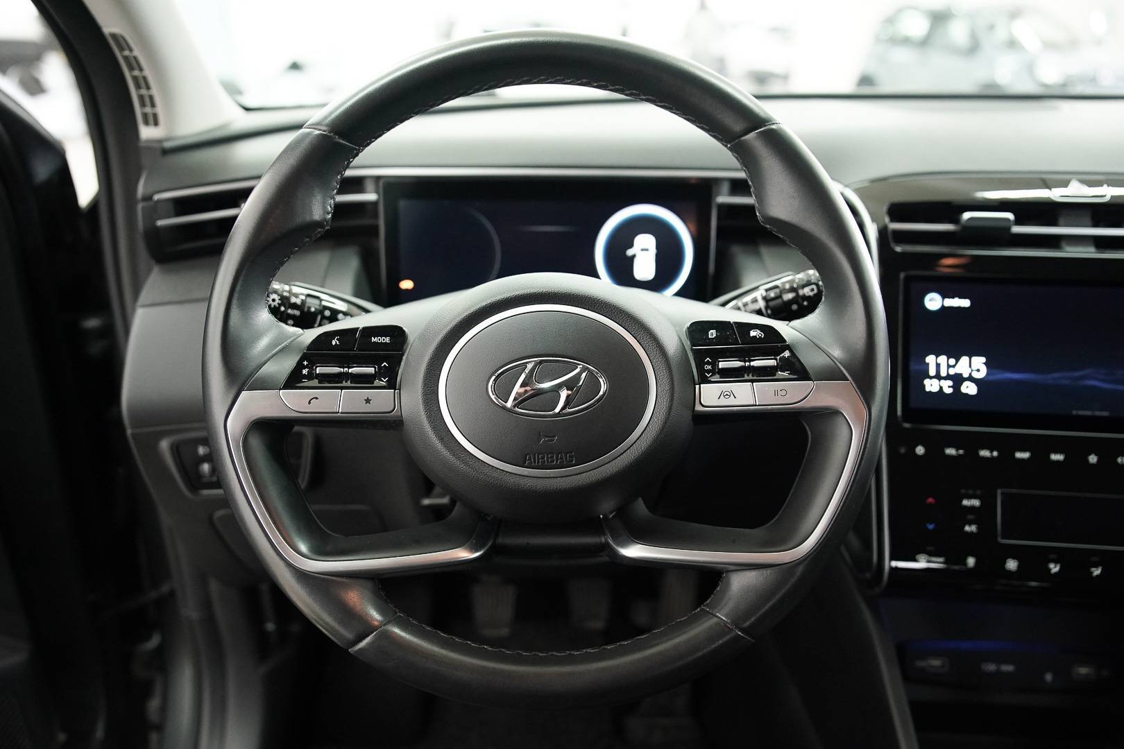 HYUNDAI Tucson - Foto 11
