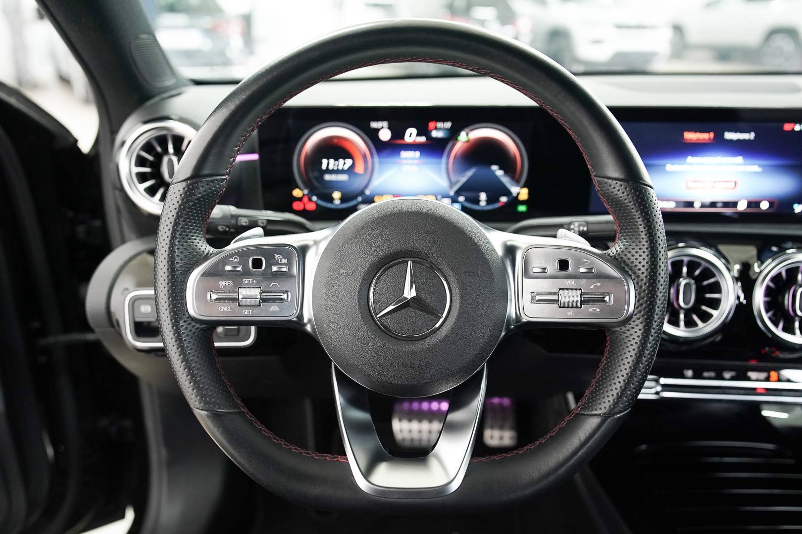 MERCEDES Classe A - Foto 12