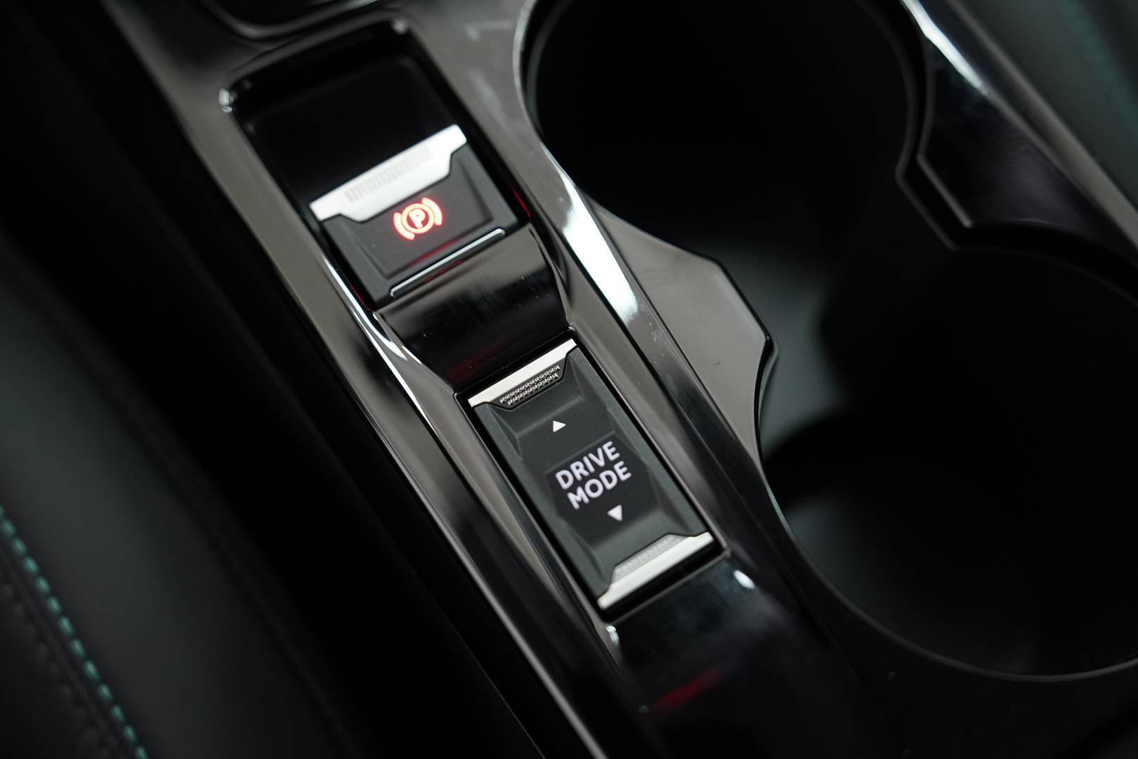 PEUGEOT 208 - Foto 19