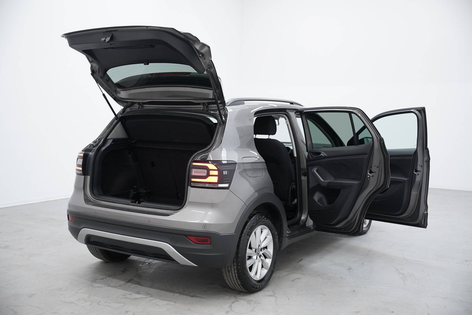 VOLKSWAGEN T-Cross - Foto 10