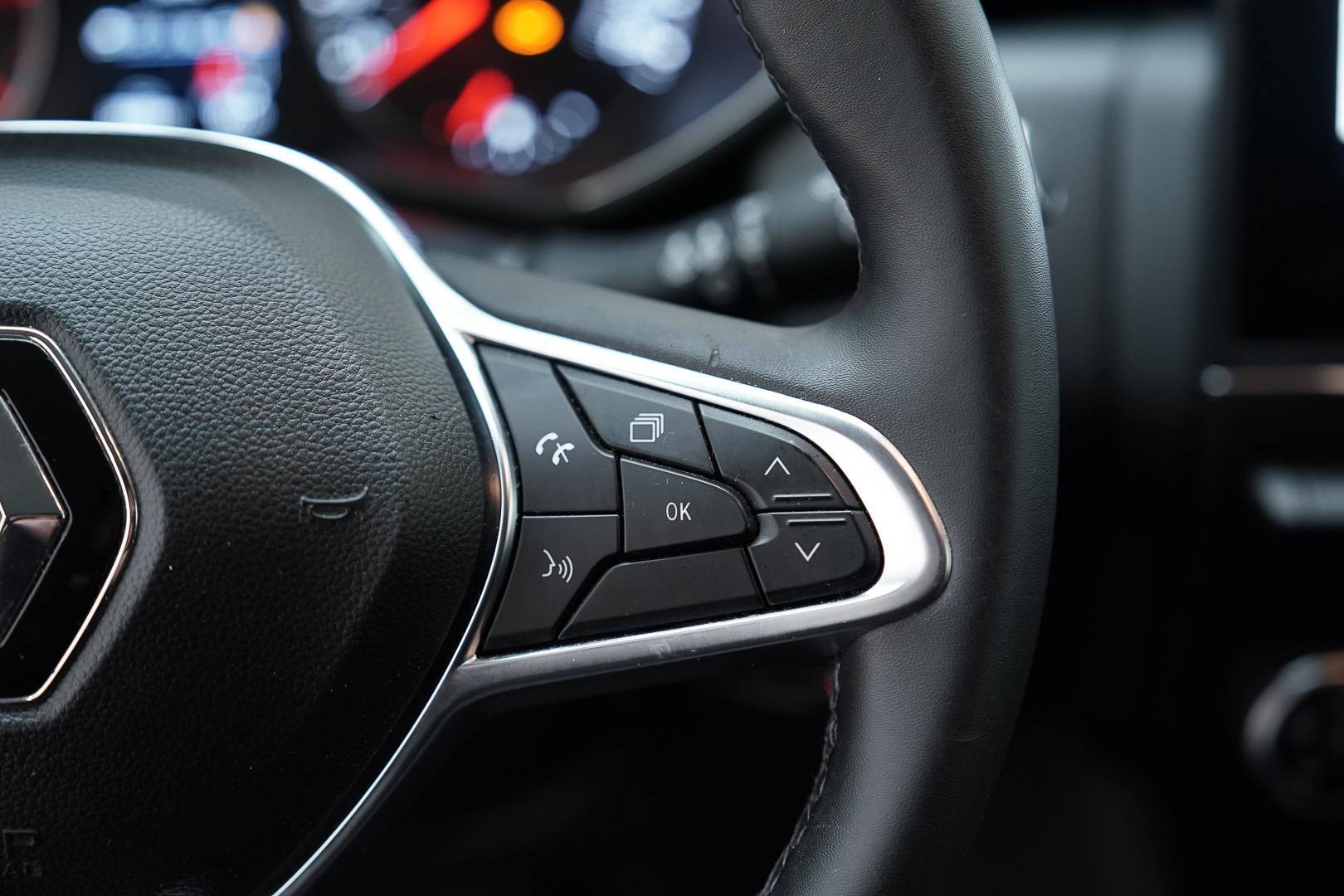 RENAULT Clio - Foto 14
