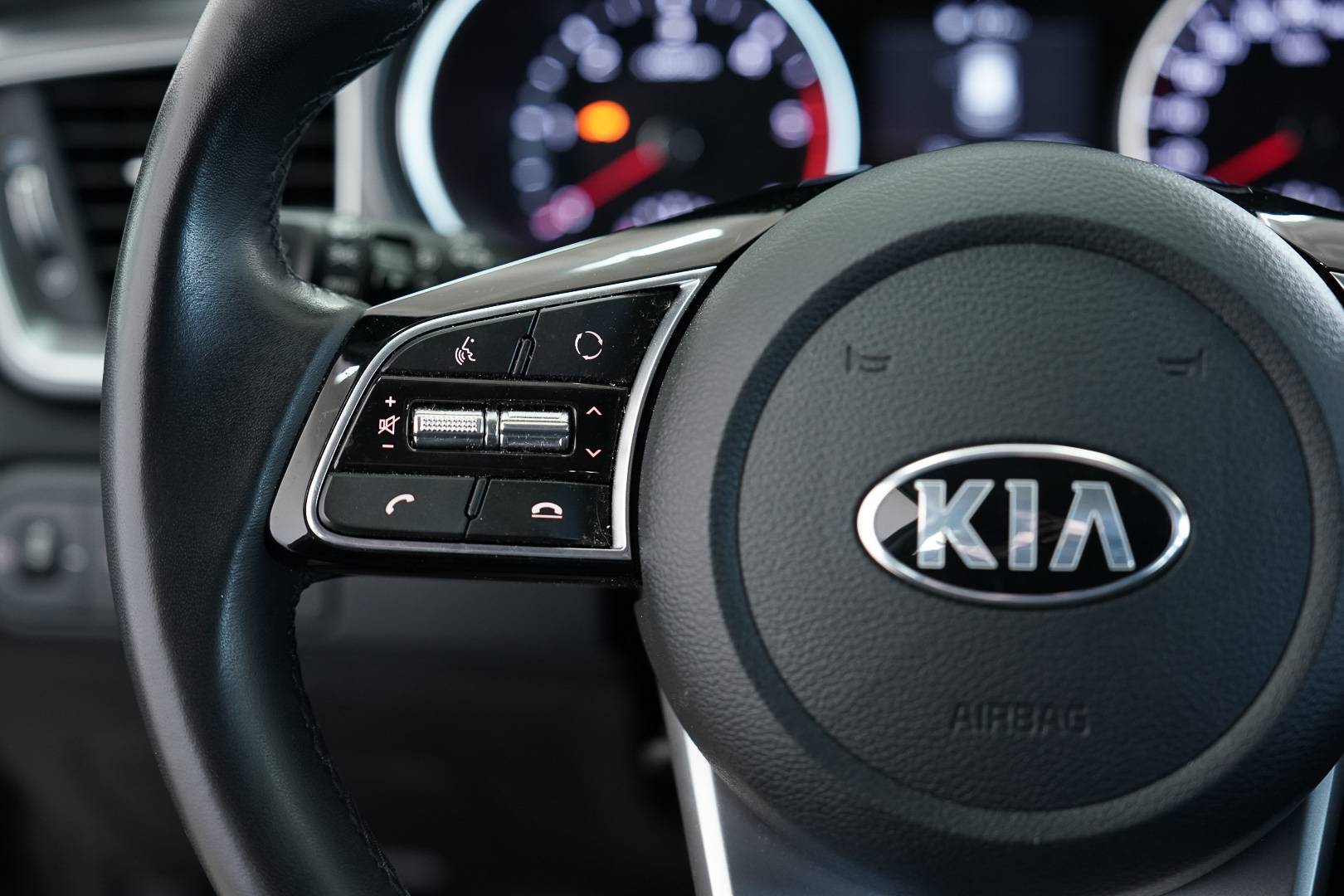 KIA Ceed SW - Foto 12
