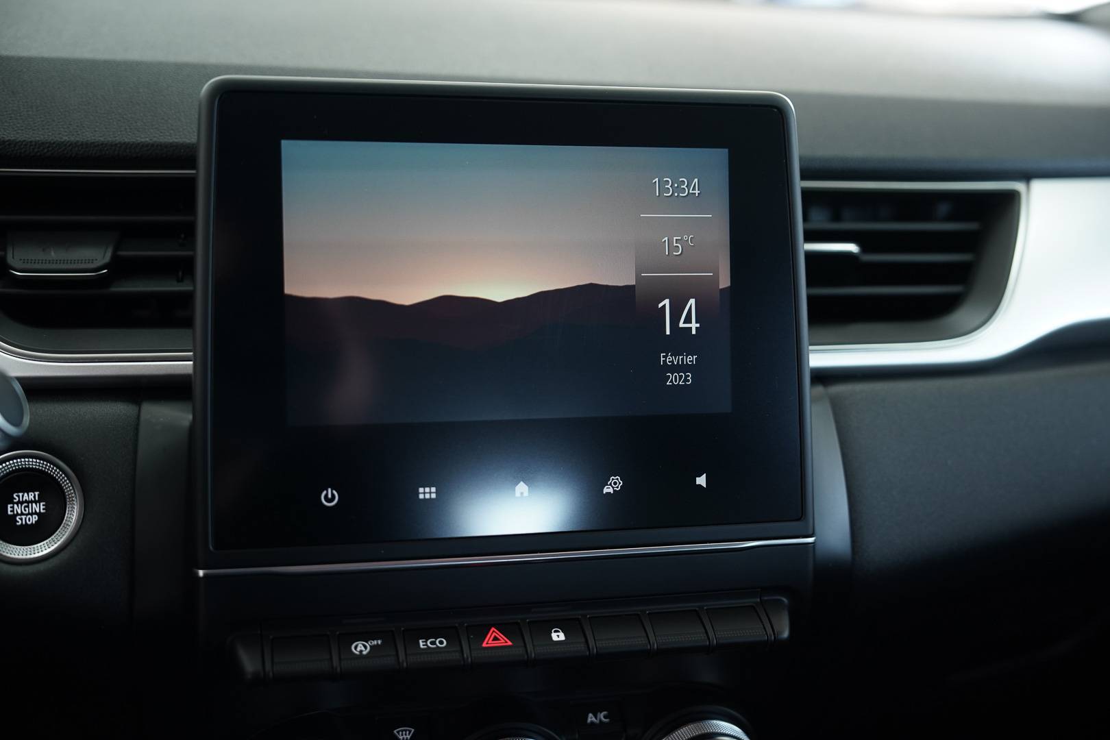 RENAULT Captur - Foto 15