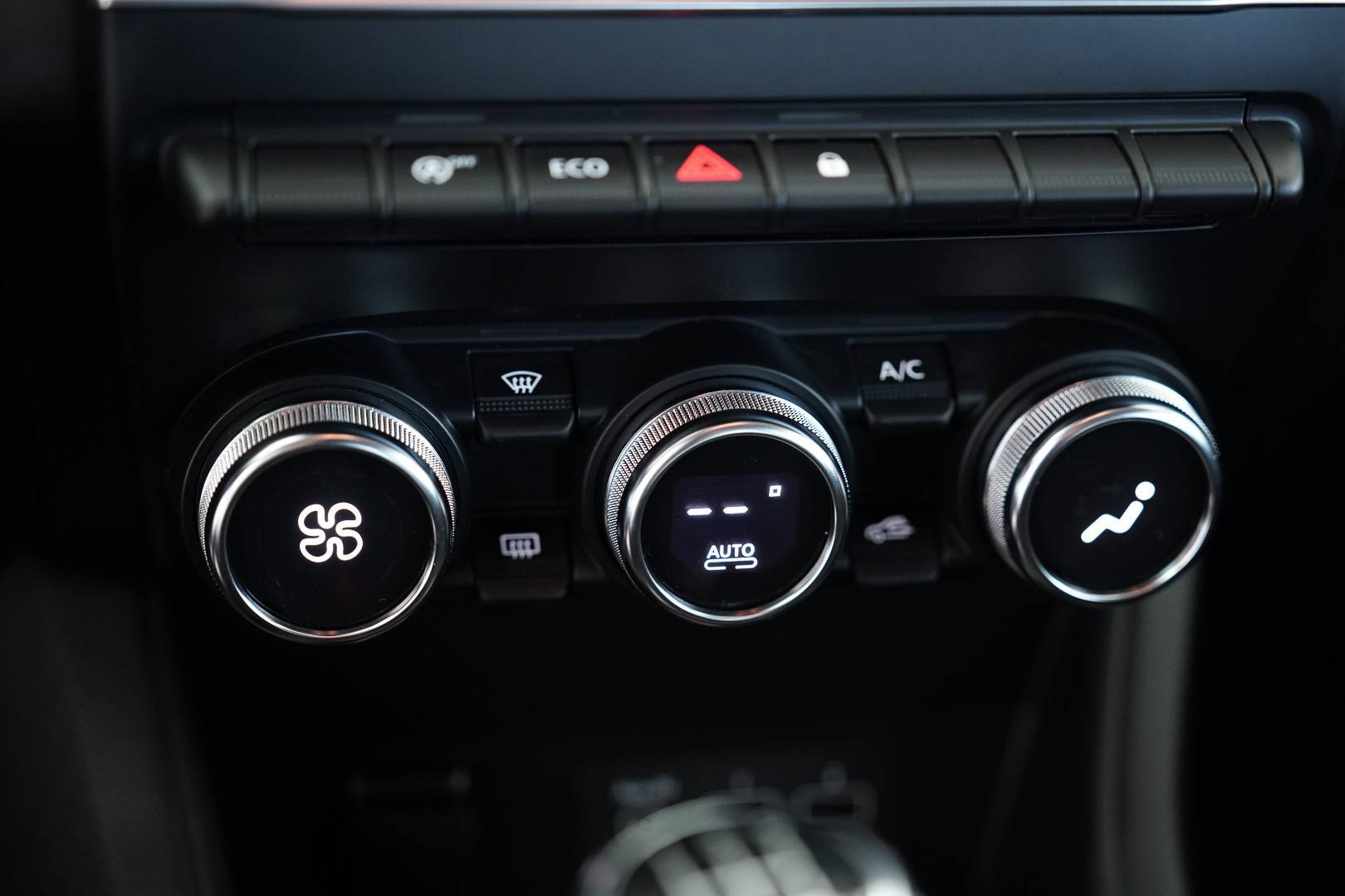 RENAULT Captur - Foto 16