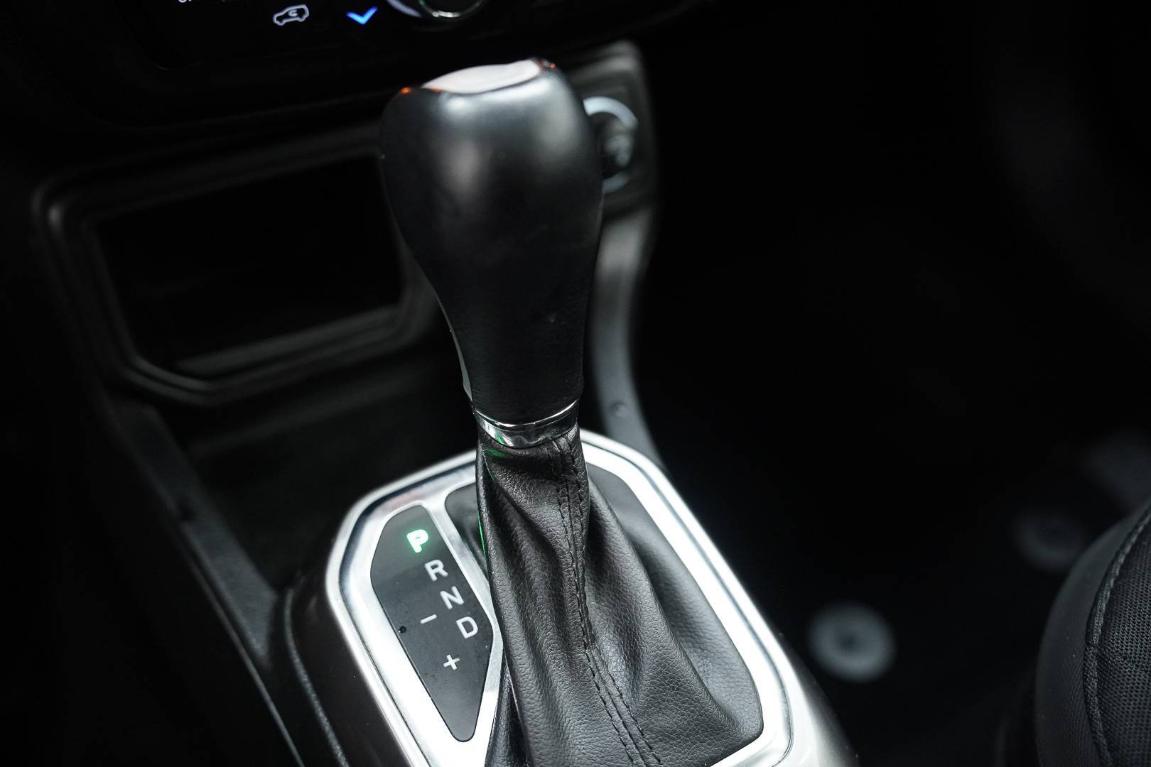 JEEP Renegade - Foto 16
