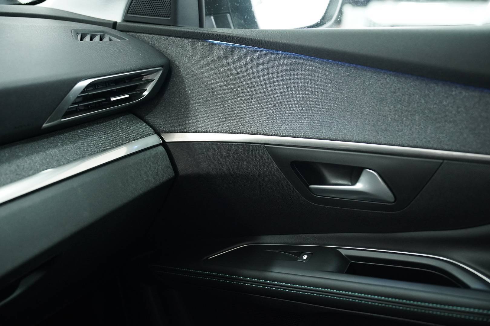 PEUGEOT 5008 - Foto 21