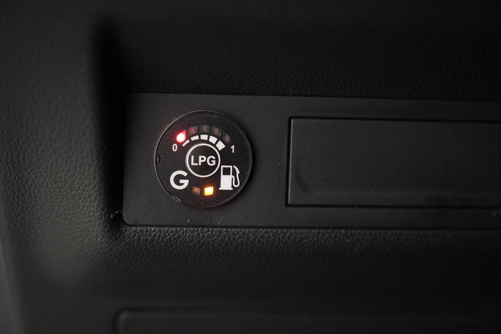 RENAULT Captur - Foto 20