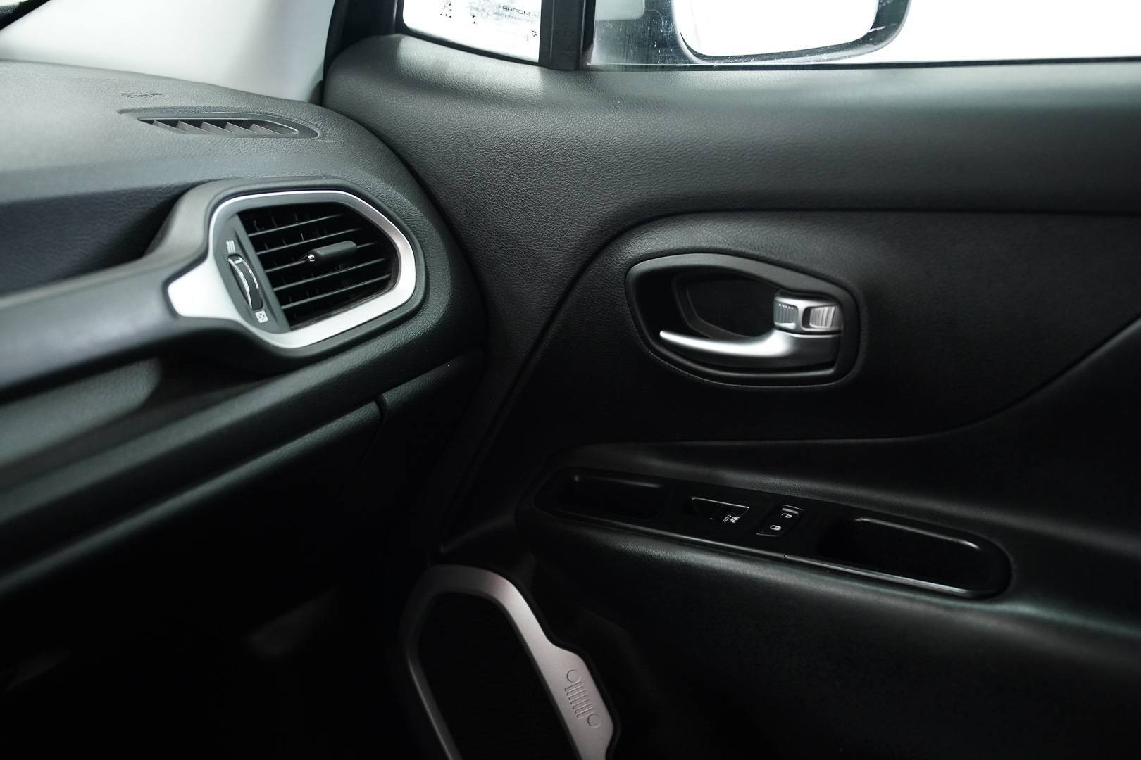 JEEP Renegade - Foto 19
