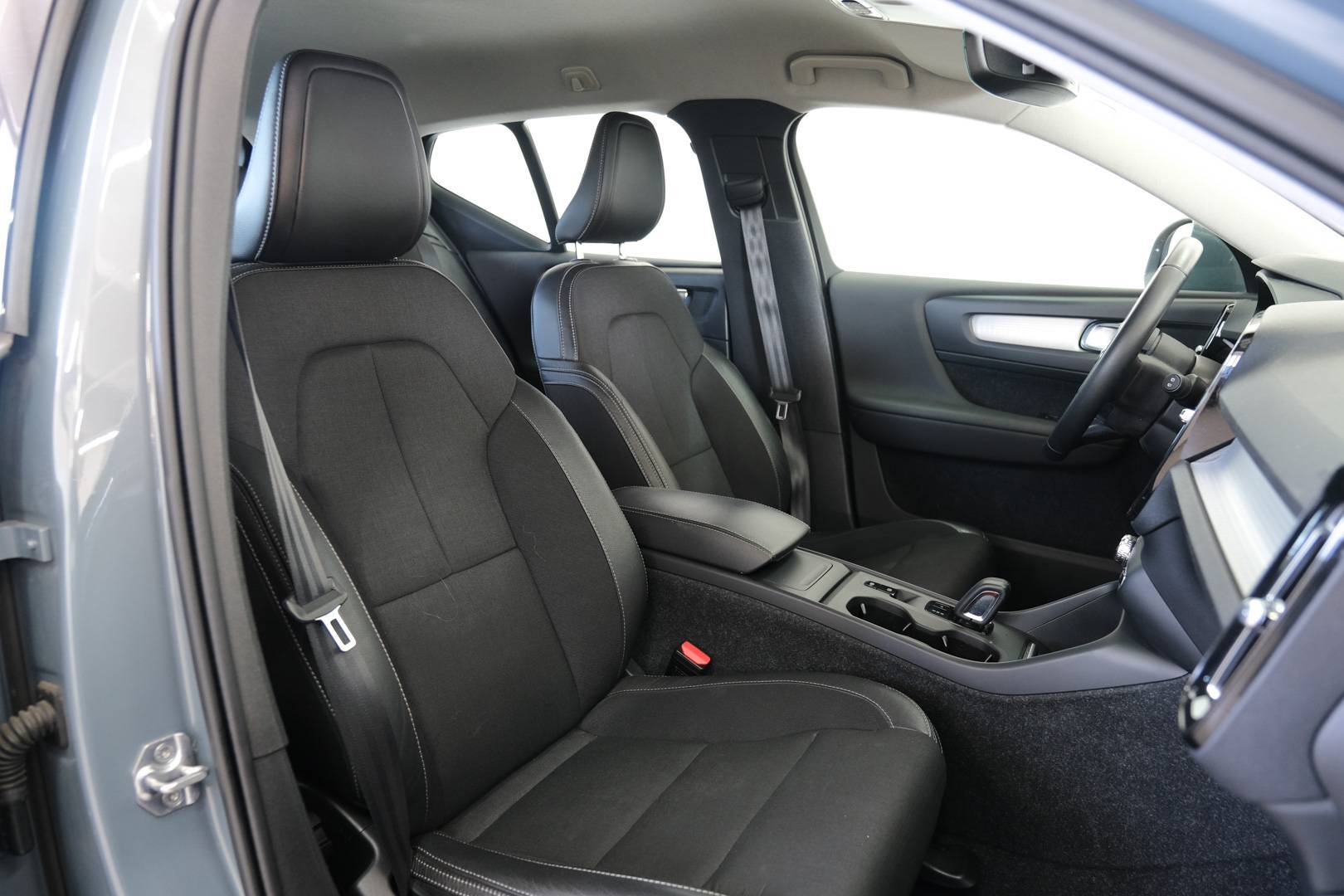 VOLVO XC40 - Foto 20