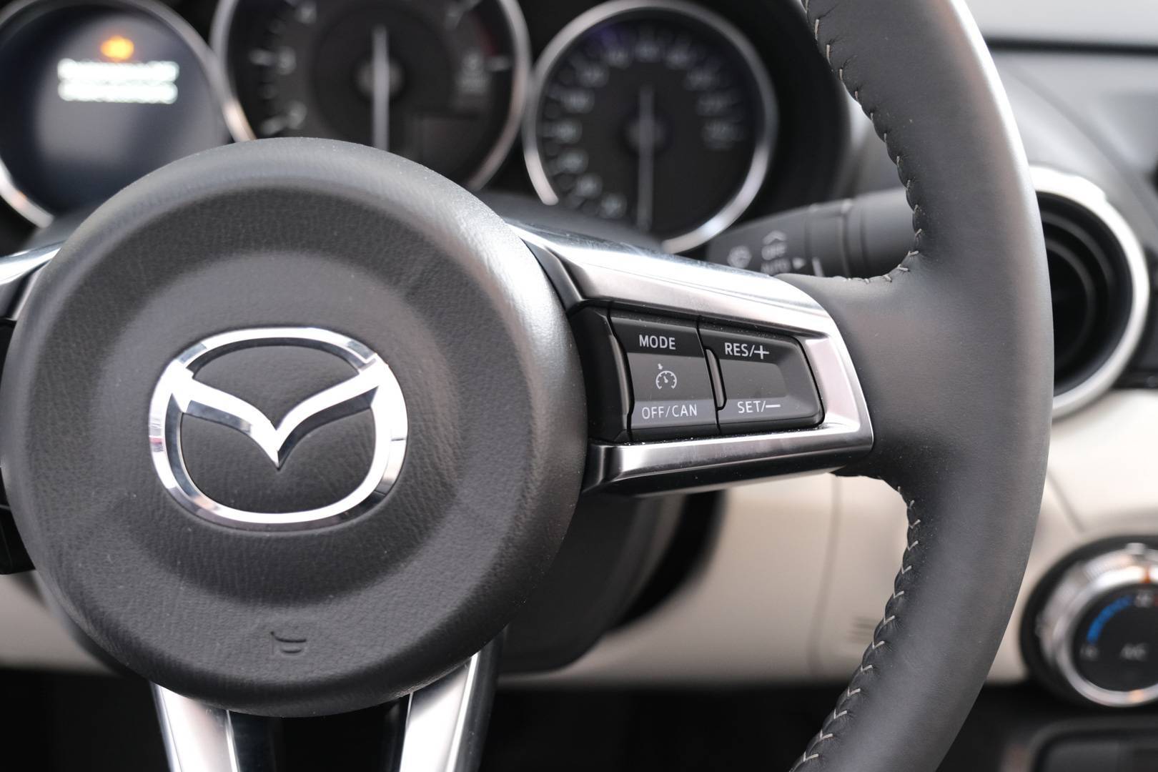 MAZDA MX-5 Soft Top - Foto 10