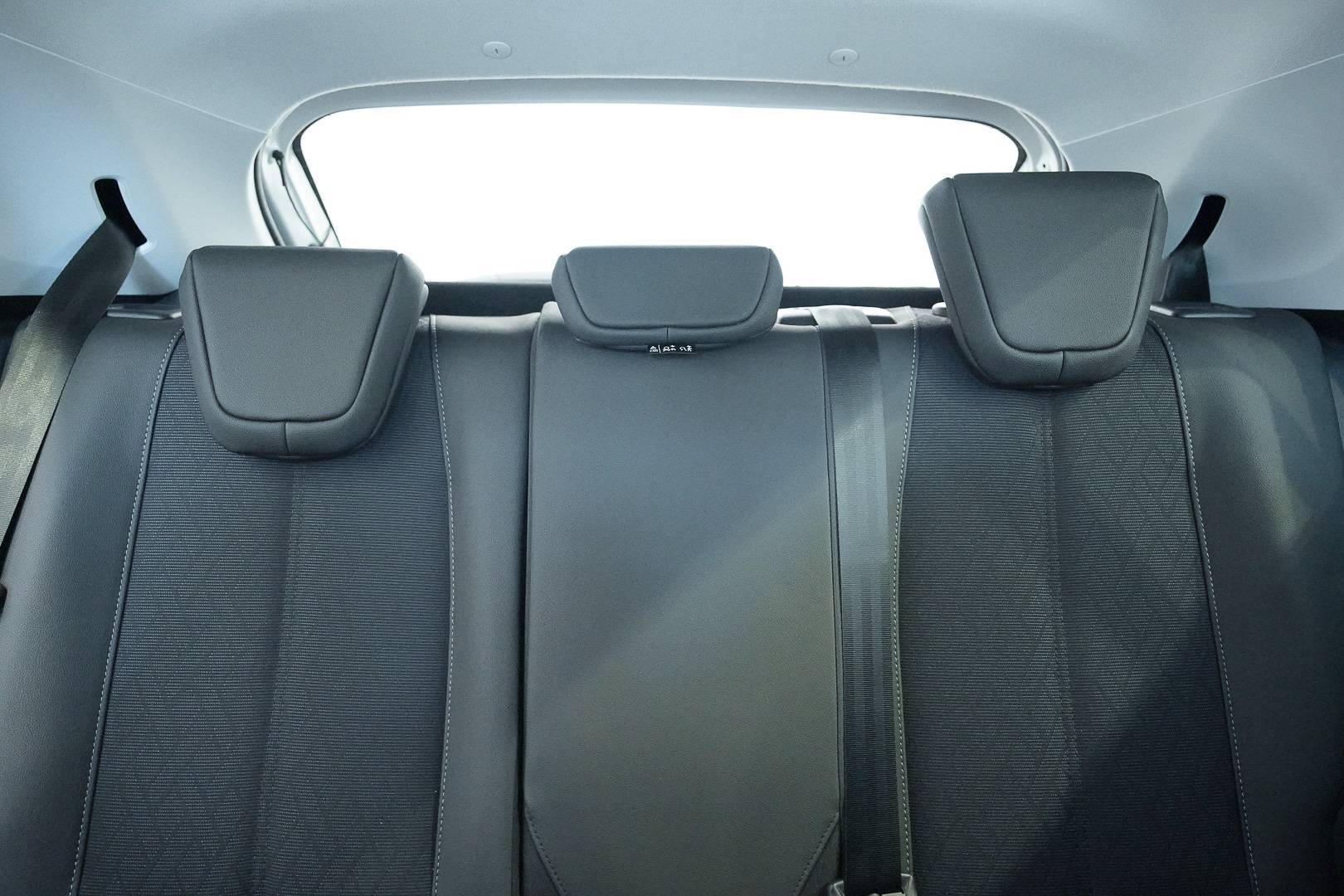 OPEL Corsa - Foto 19