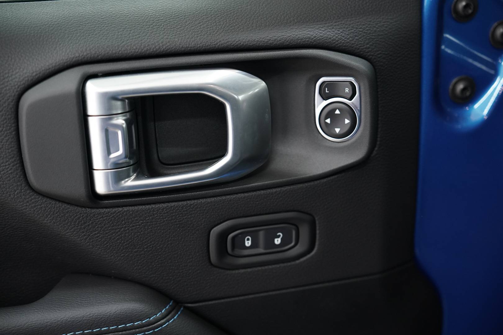 JEEP WRANGLER PHEV - Foto 12