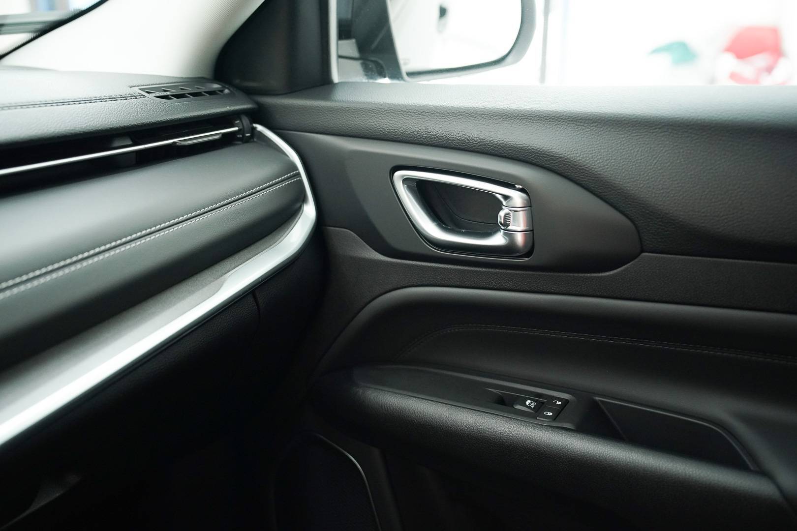JEEP COMPASS PHEV - Foto 19